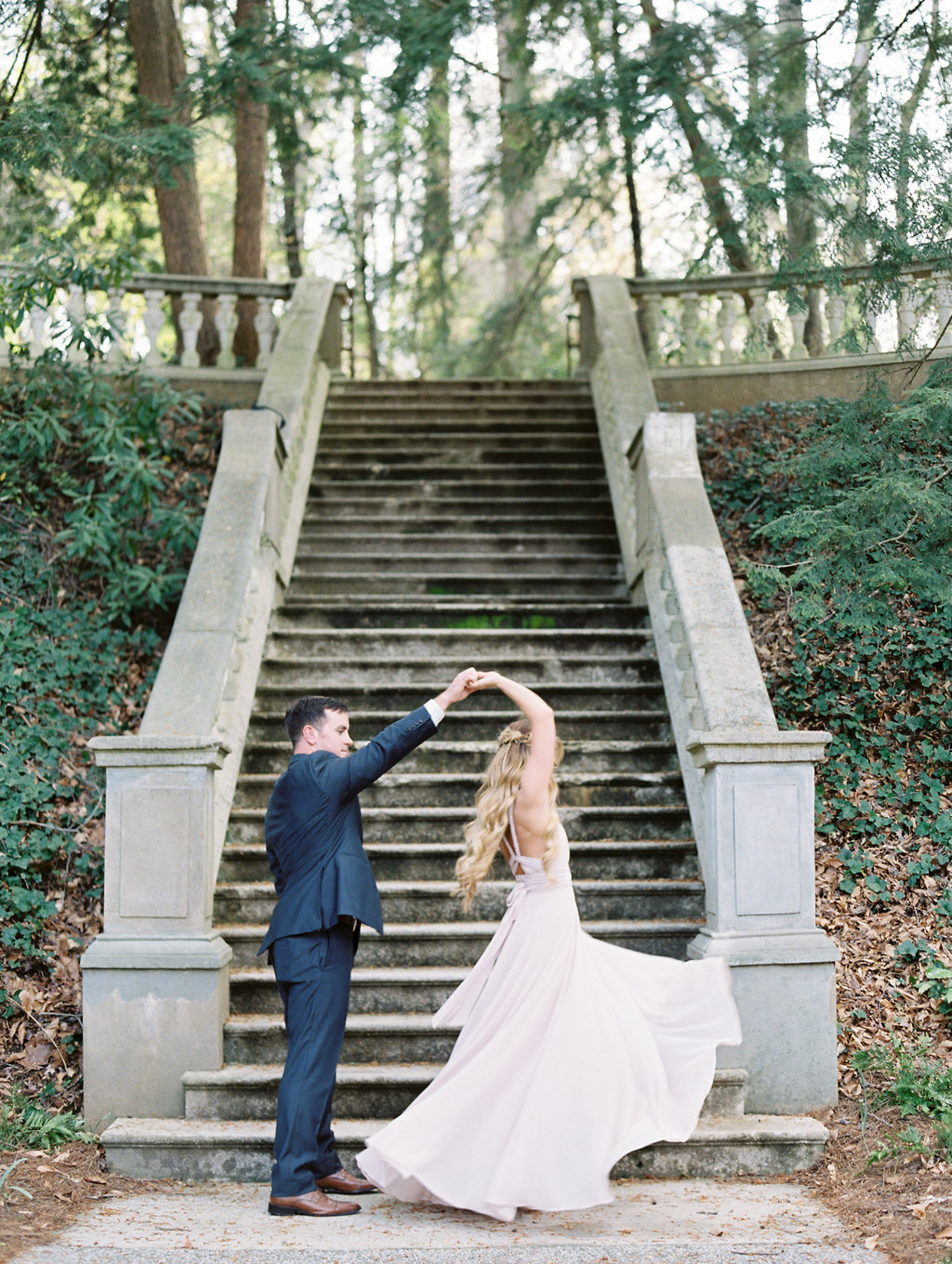 Cator-Woolford-Gardens-Engagement-atlanta-wedding-photographer-hannah-forsberg-24.jpg