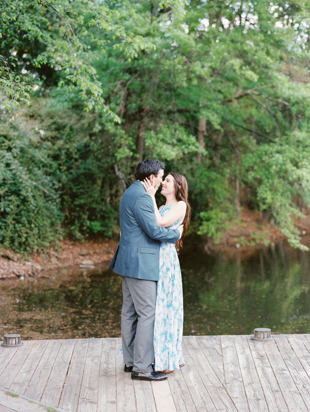 Piedmont-Park-Engagement-atlanta-wedding-photographer-hannah-forsberg-17.jpg