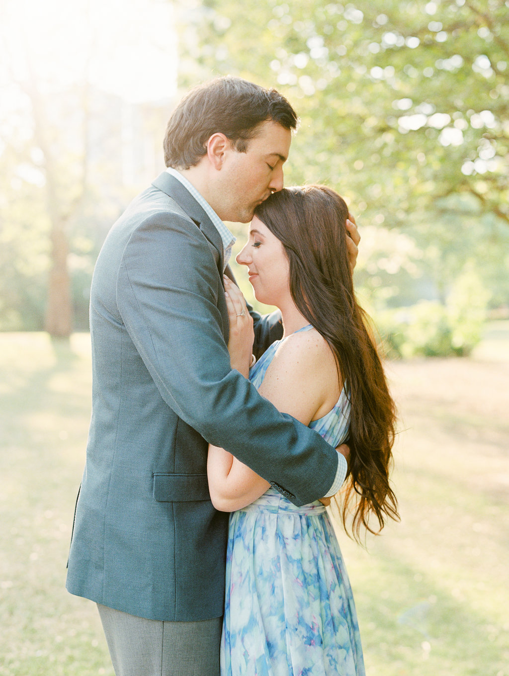 Piedmont-Park-Engagement-atlanta-wedding-photographer-hannah-forsberg-18.jpg