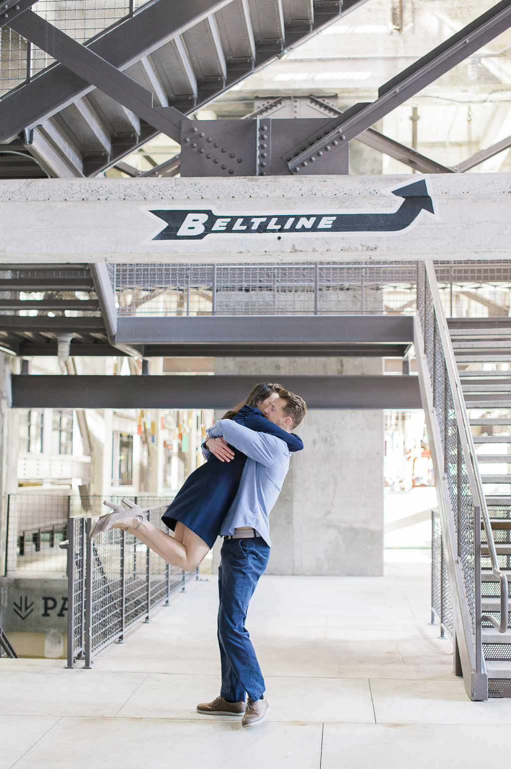 Ponce-City-Market-Engagement-atlanta-wedding-photographer-hannah-forsberg-15.jpg