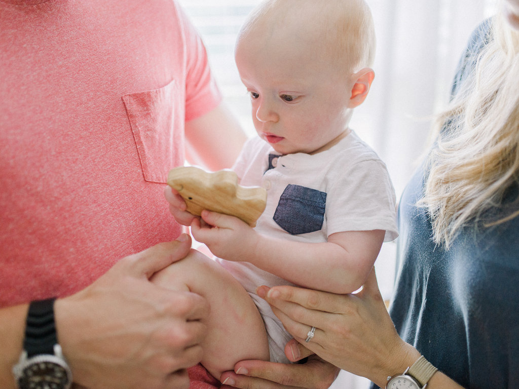 In-Home-Atlanta-Family-Session-atlanta-wedding-photographer-hannah-forsberg-10.jpg