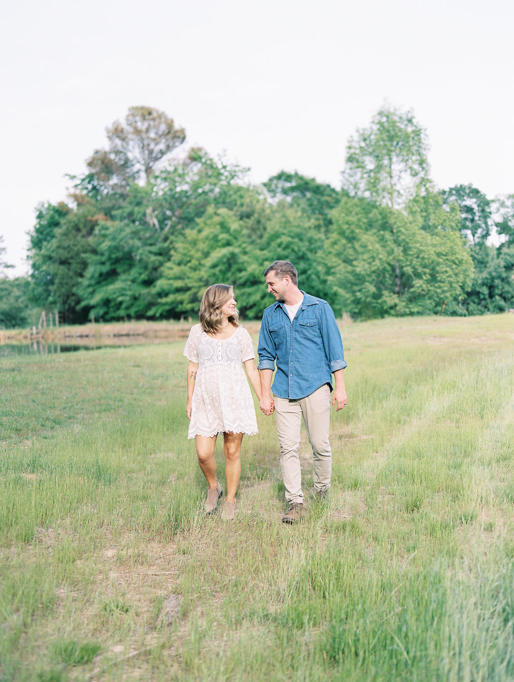 North-Georgia-Family-Session-atlanta-wedding-photographer-hannah-forsberg-12.jpg