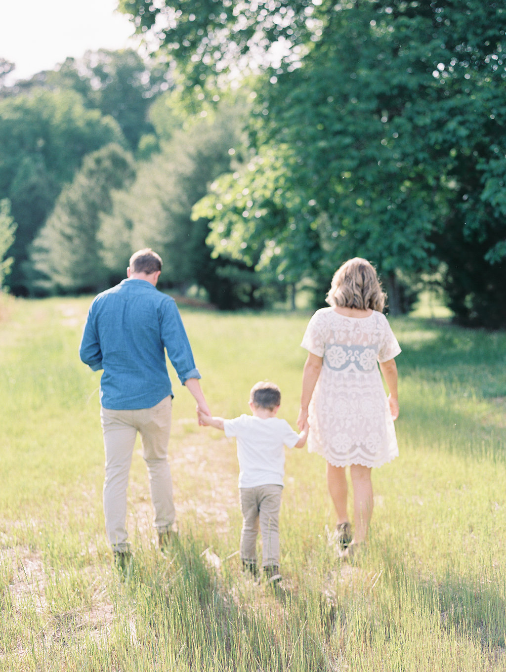 North-Georgia-Family-Session-atlanta-wedding-photographer-hannah-forsberg-2.jpg