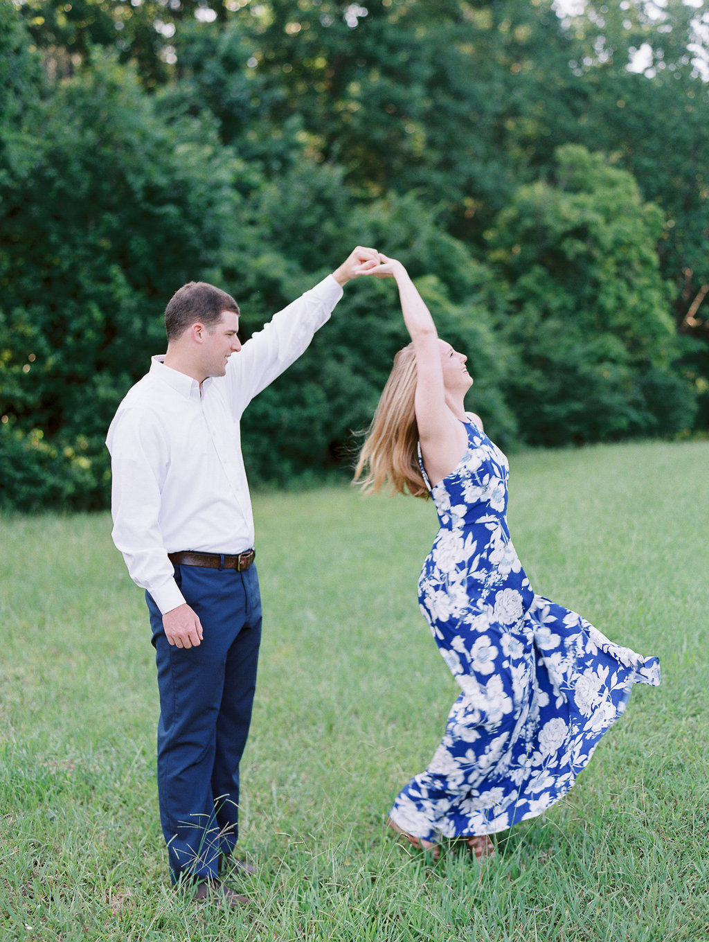 Woodstock-Engagement-Session-atlanta-wedding-photographer-hannah-forsberg-22.jpg