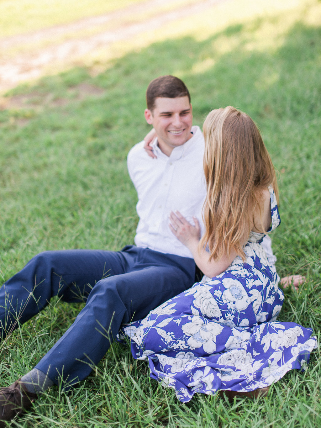 Woodstock-Engagement-Session-atlanta-wedding-photographer-hannah-forsberg-7.jpg