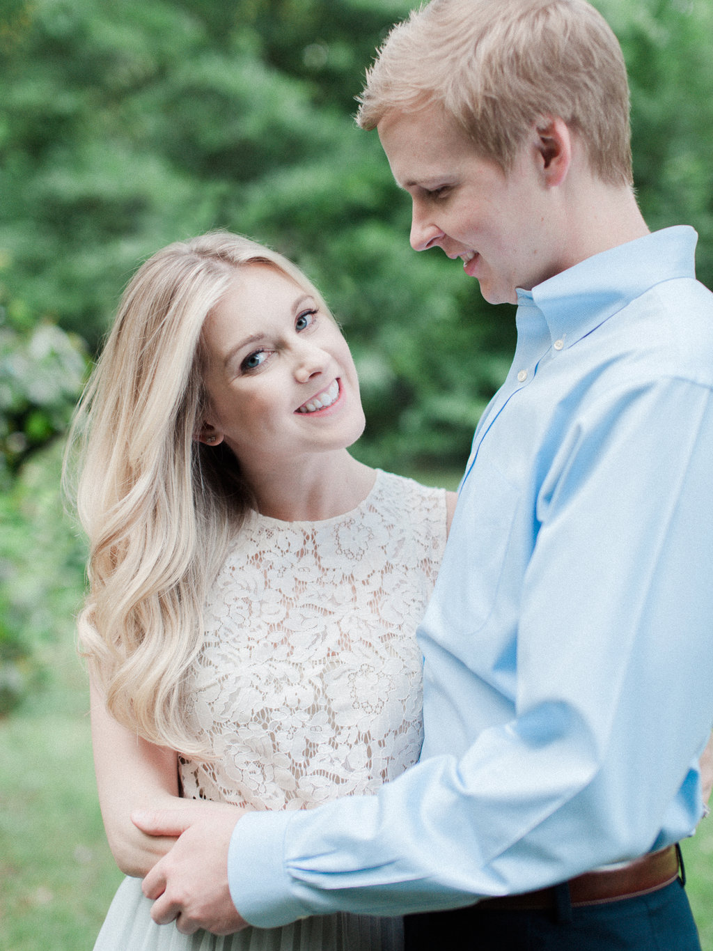 Cator-Woolford-Gardens-Engagement-atlanta-wedding-photographer-hannah-forsberg-11.jpg