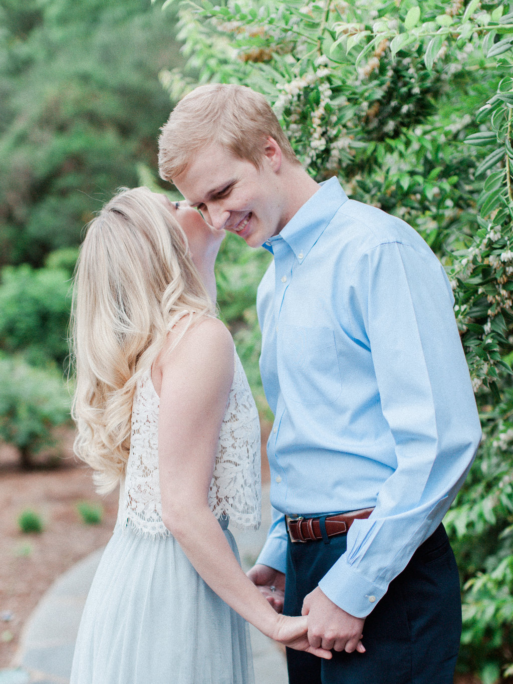 Cator-Woolford-Gardens-Engagement-atlanta-wedding-photographer-hannah-forsberg-9.jpg