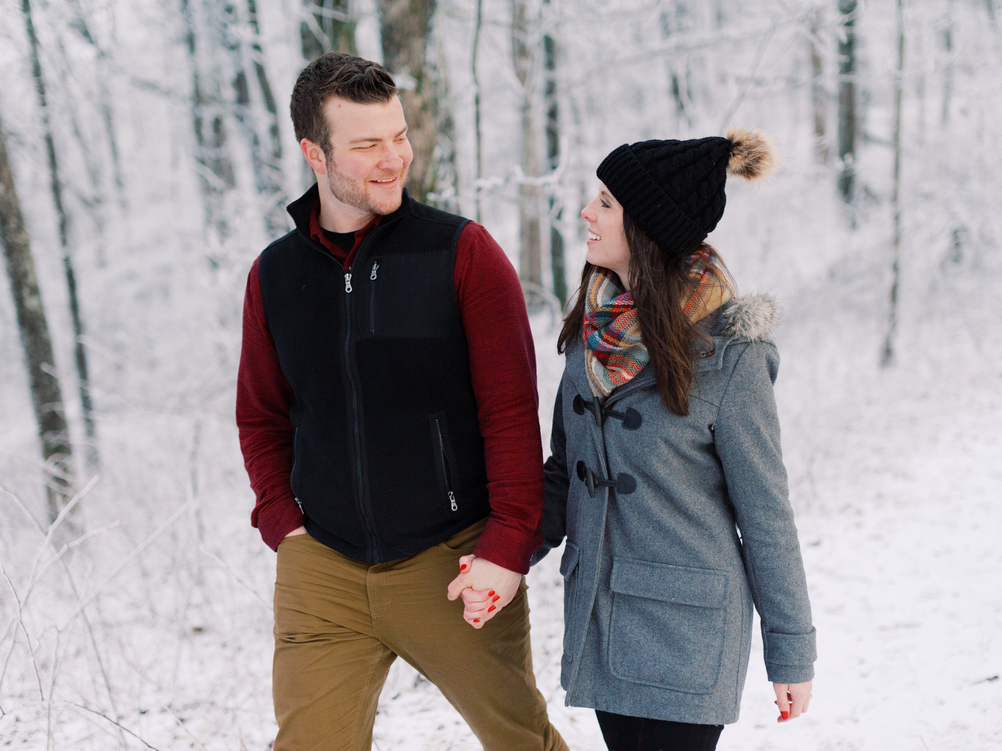 snowy-georgia-proposal-preachers-rock-atlanta-dahlonega-wedding-photographer-hannah-forsberg-fine-art-film-28.jpg