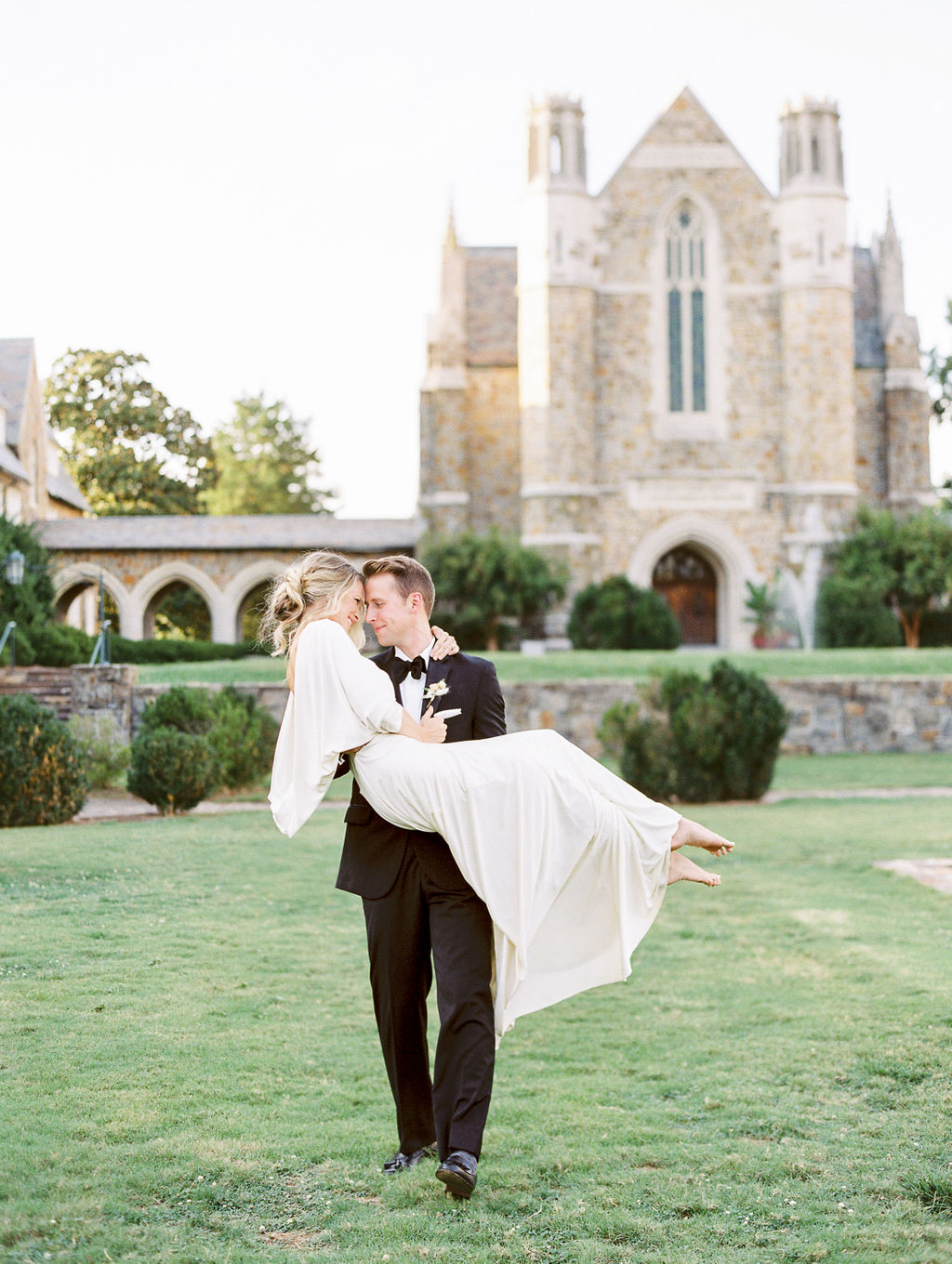 www.hannahforsberg.co-atlanta-wedding-photographer-berry-college-45.jpg