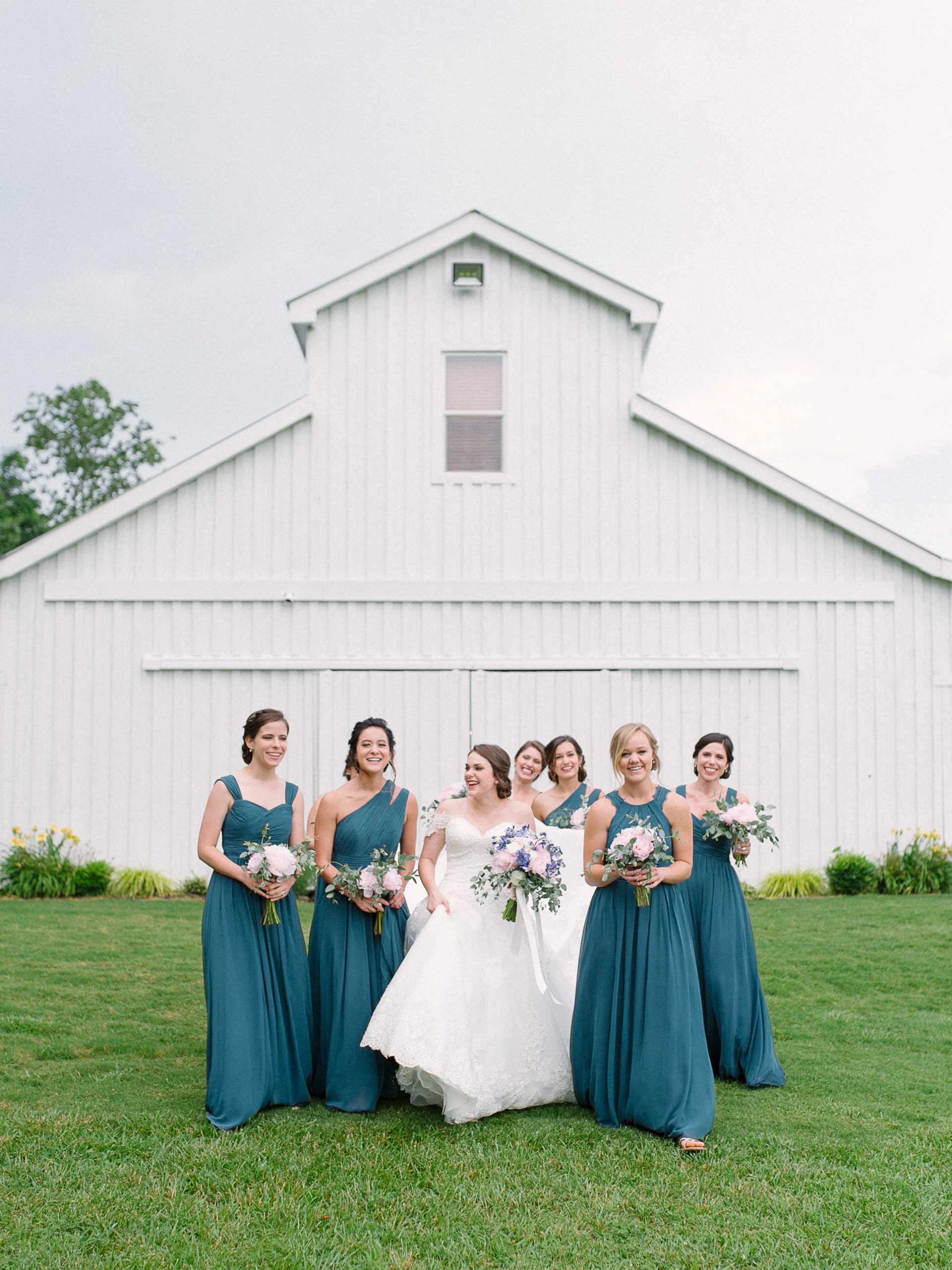 barn-at-tatum-acres-wedding-jasper-atlanta-wedding-photographer-fine-art-film-hannah-forsberg18.JPG