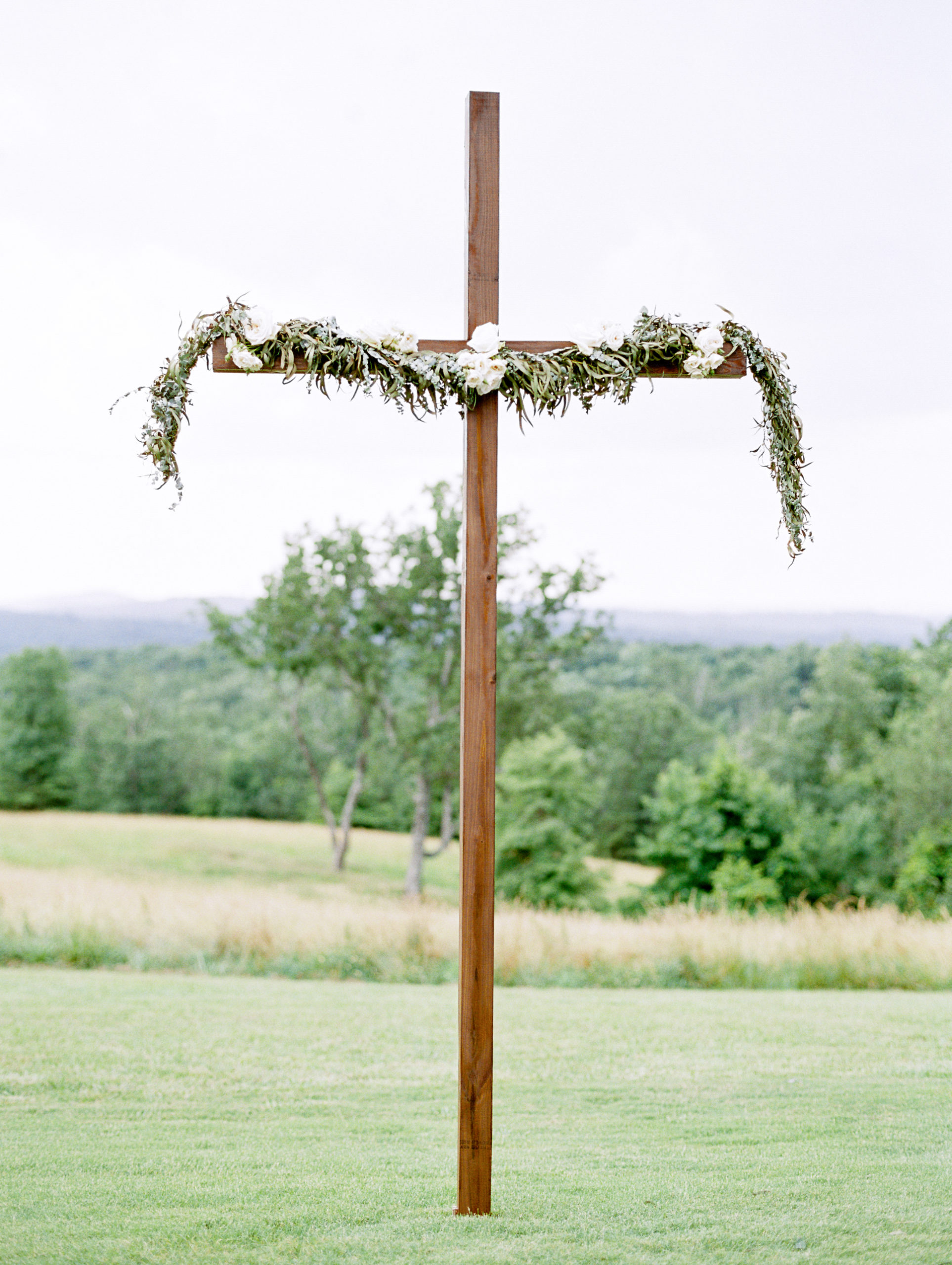 barn-at-tatum-acres-wedding-jasper-atlanta-wedding-photographer-fine-art-film-hannah-forsberg29.JPG