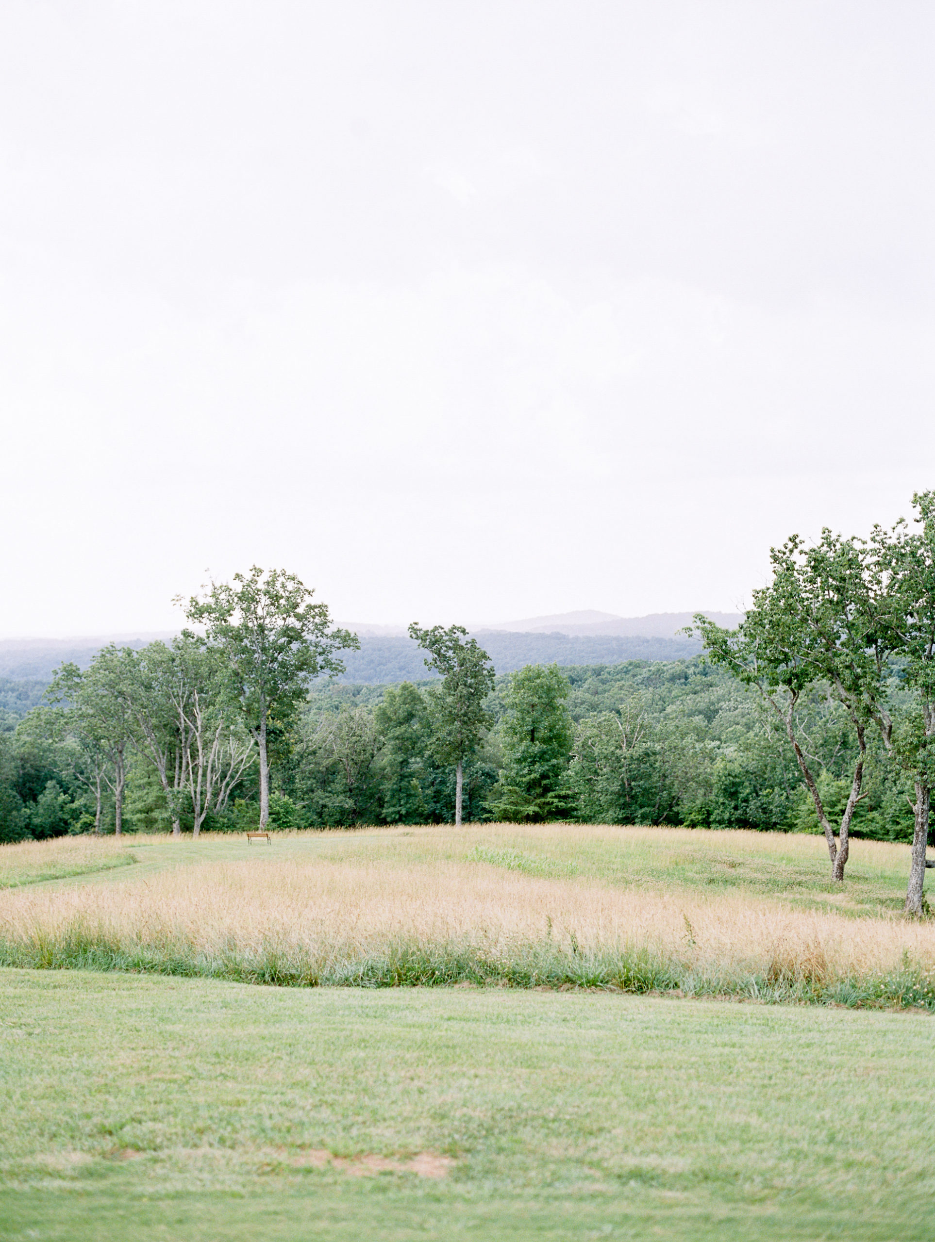 barn-at-tatum-acres-wedding-jasper-atlanta-wedding-photographer-fine-art-film-hannah-forsberg30.JPG