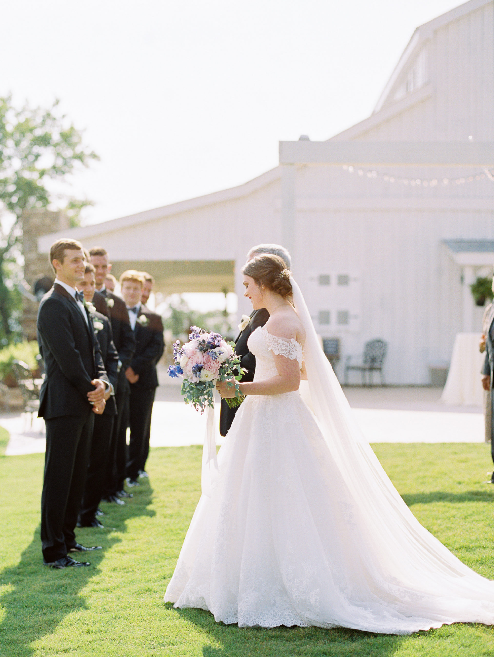 barn-at-tatum-acres-wedding-jasper-atlanta-wedding-photographer-fine-art-film-hannah-forsberg31.JPG