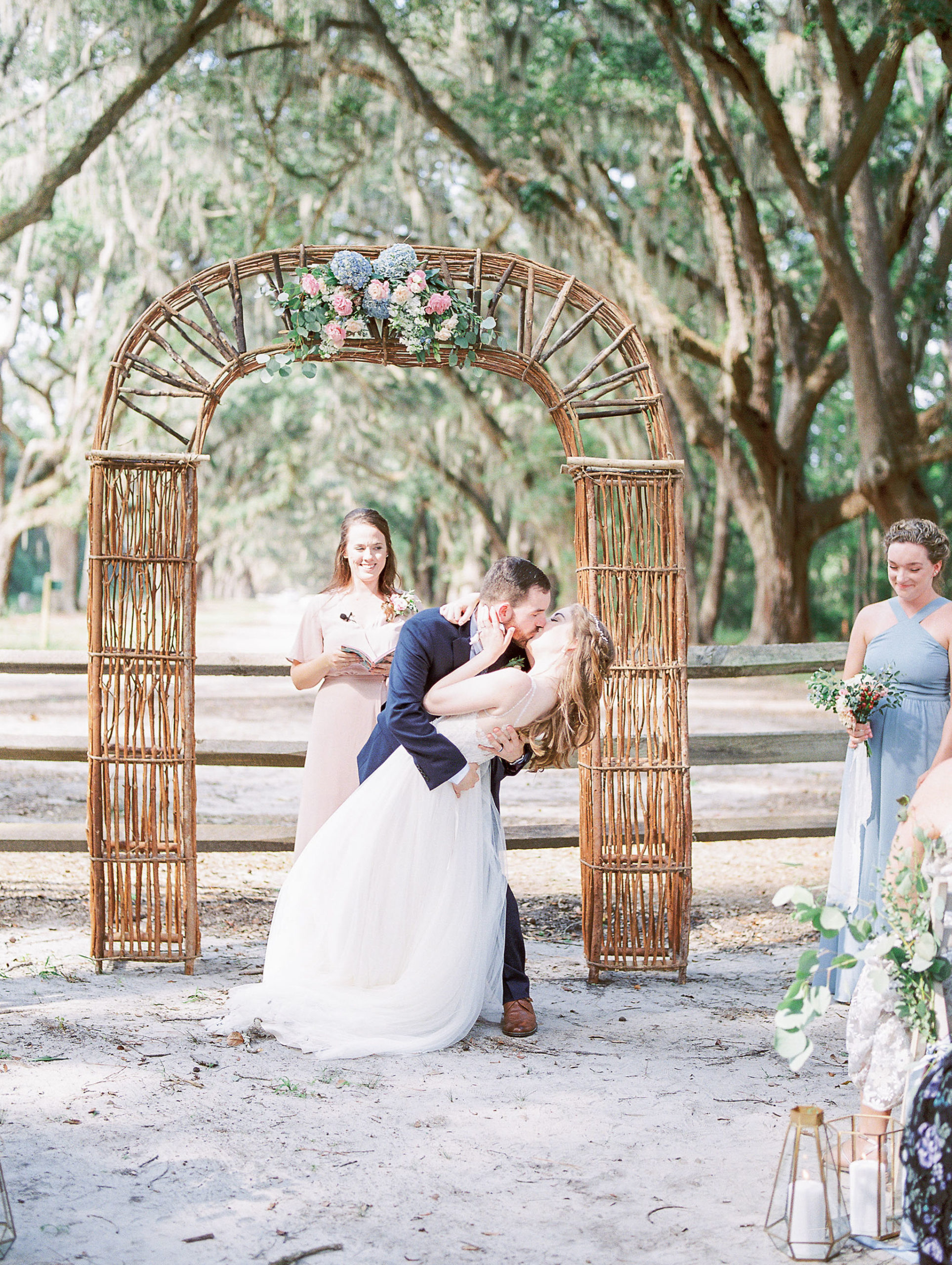 Lura-james-wormsloe-historic-site-hannah-forsberg-atlanta-wedding-photographer-13.jpg