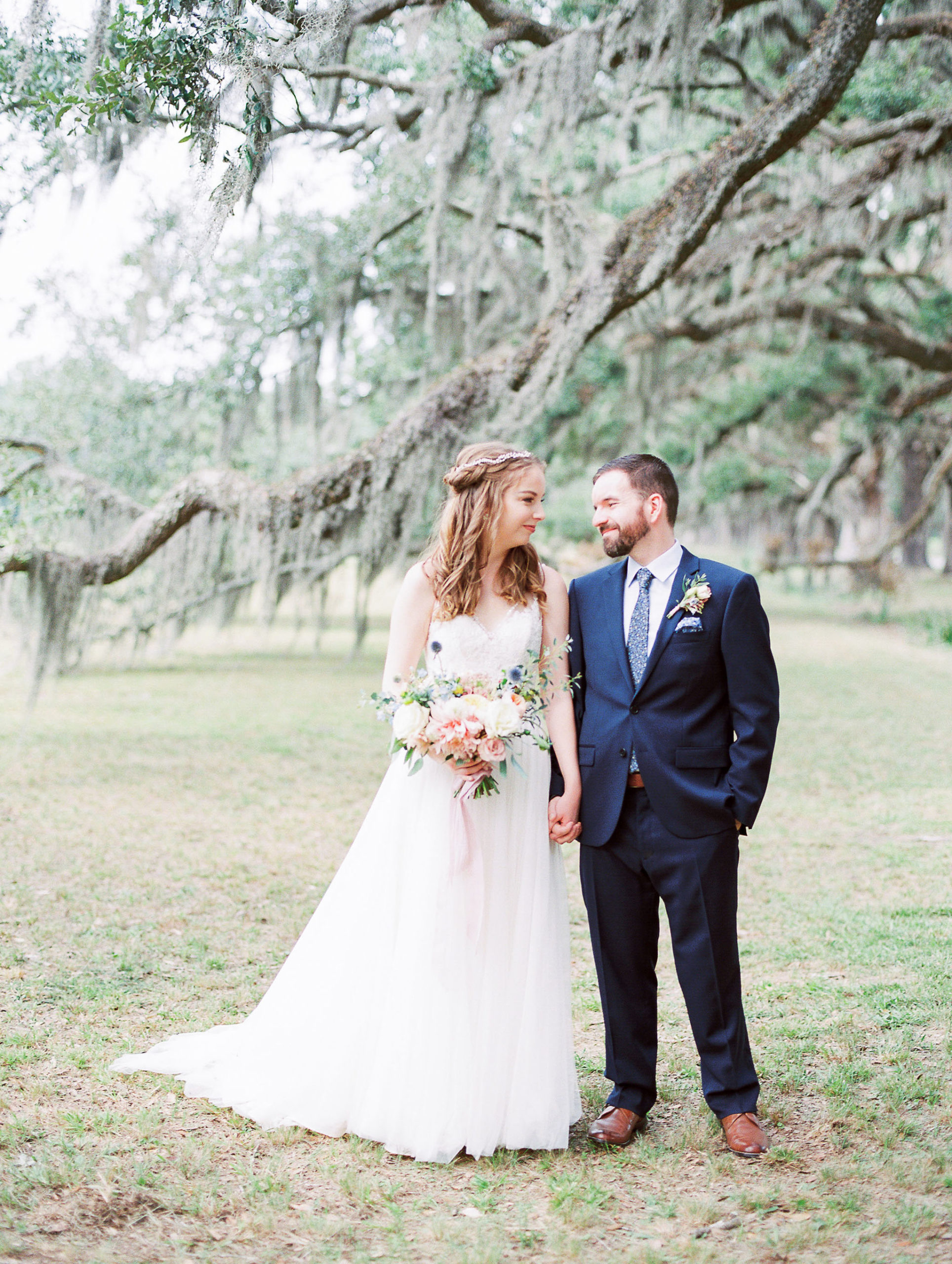 Lura-james-wormsloe-historic-site-hannah-forsberg-atlanta-wedding-photographer-28.jpg