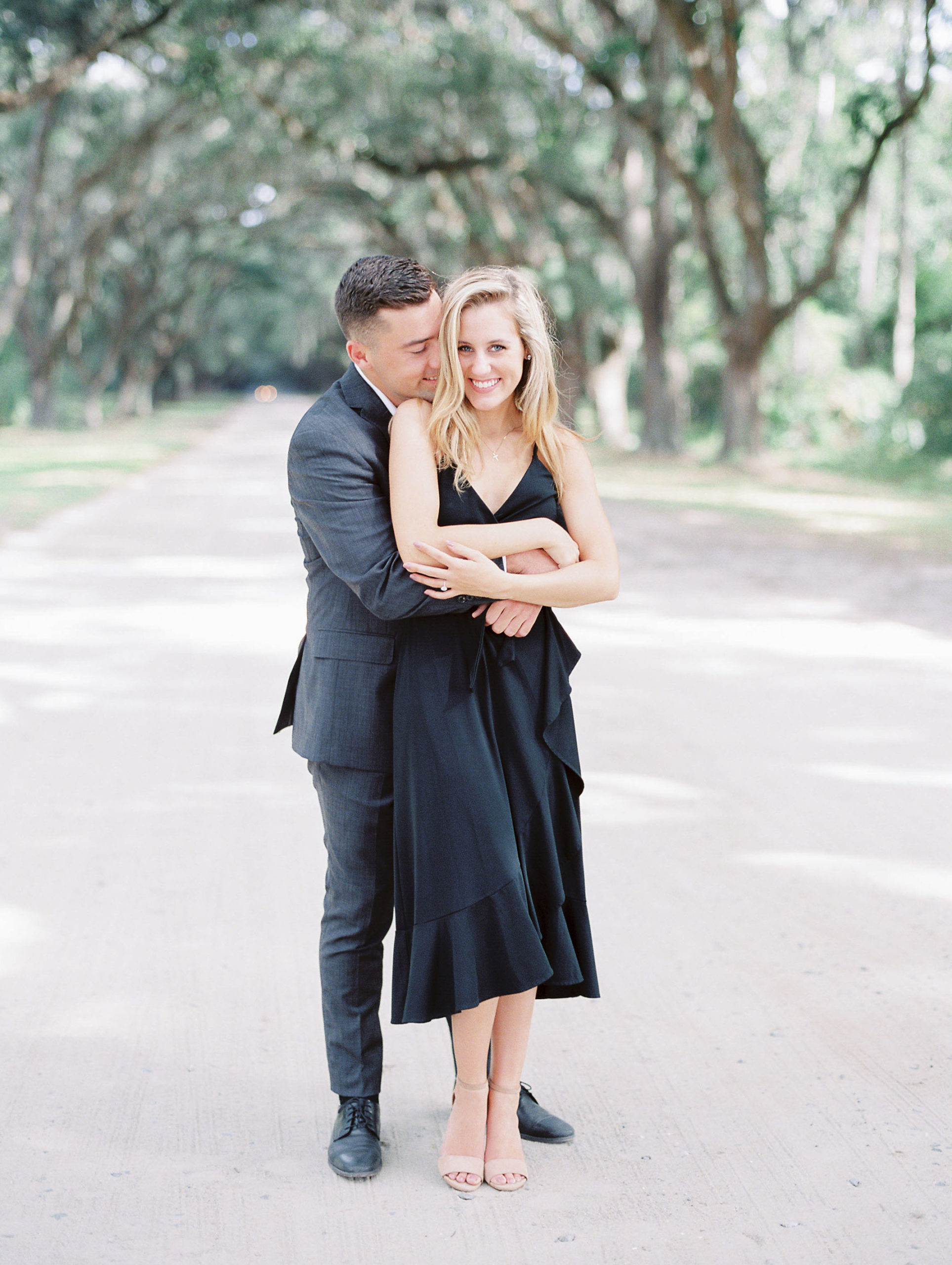 hannah-tommy-wormsloe-historic-site-engagement-photos-hannah-forsberg-atlanta-wedding-photographer-32.jpg