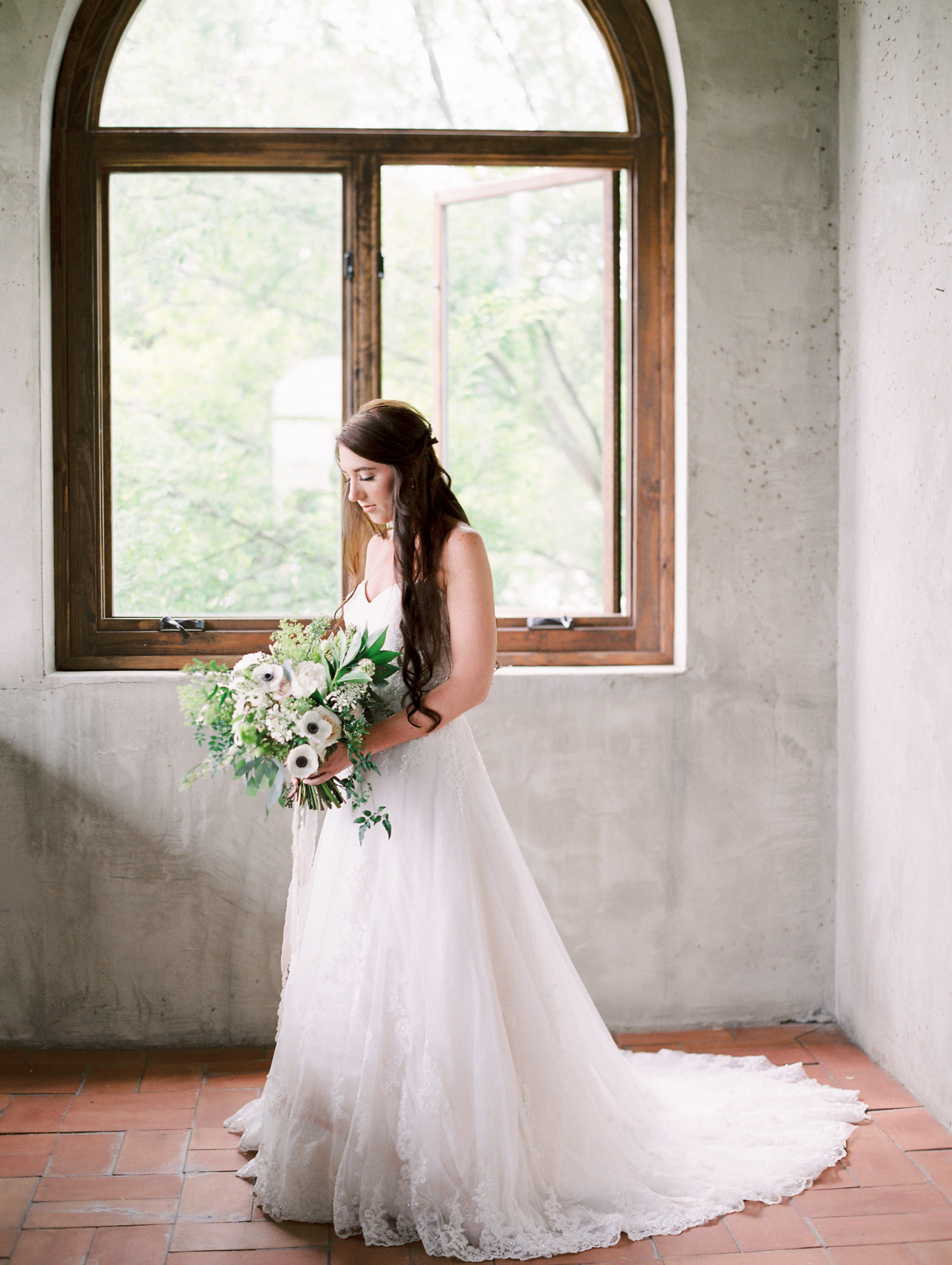 Romantic-Summerour-studio-wedding-hannah-forsberg-atlanta-wedding-photographer25.JPG