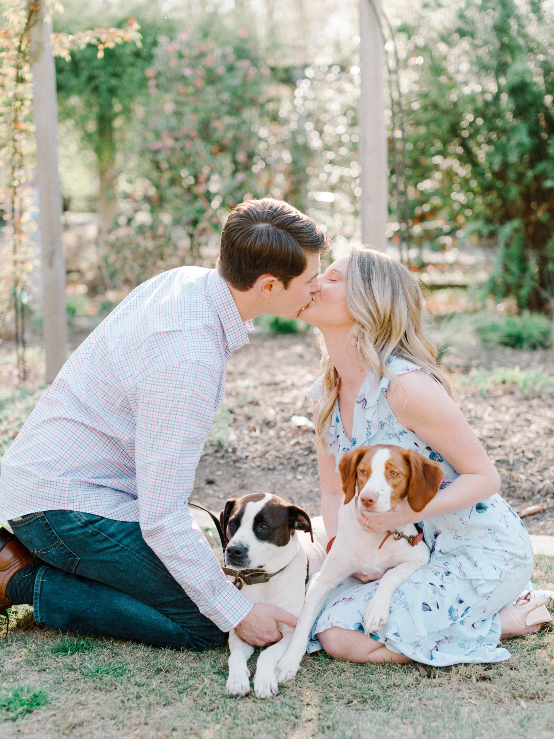 hannah forsberg atlanta wedding photographer cator woolford gardens engagement pictures11.JPG