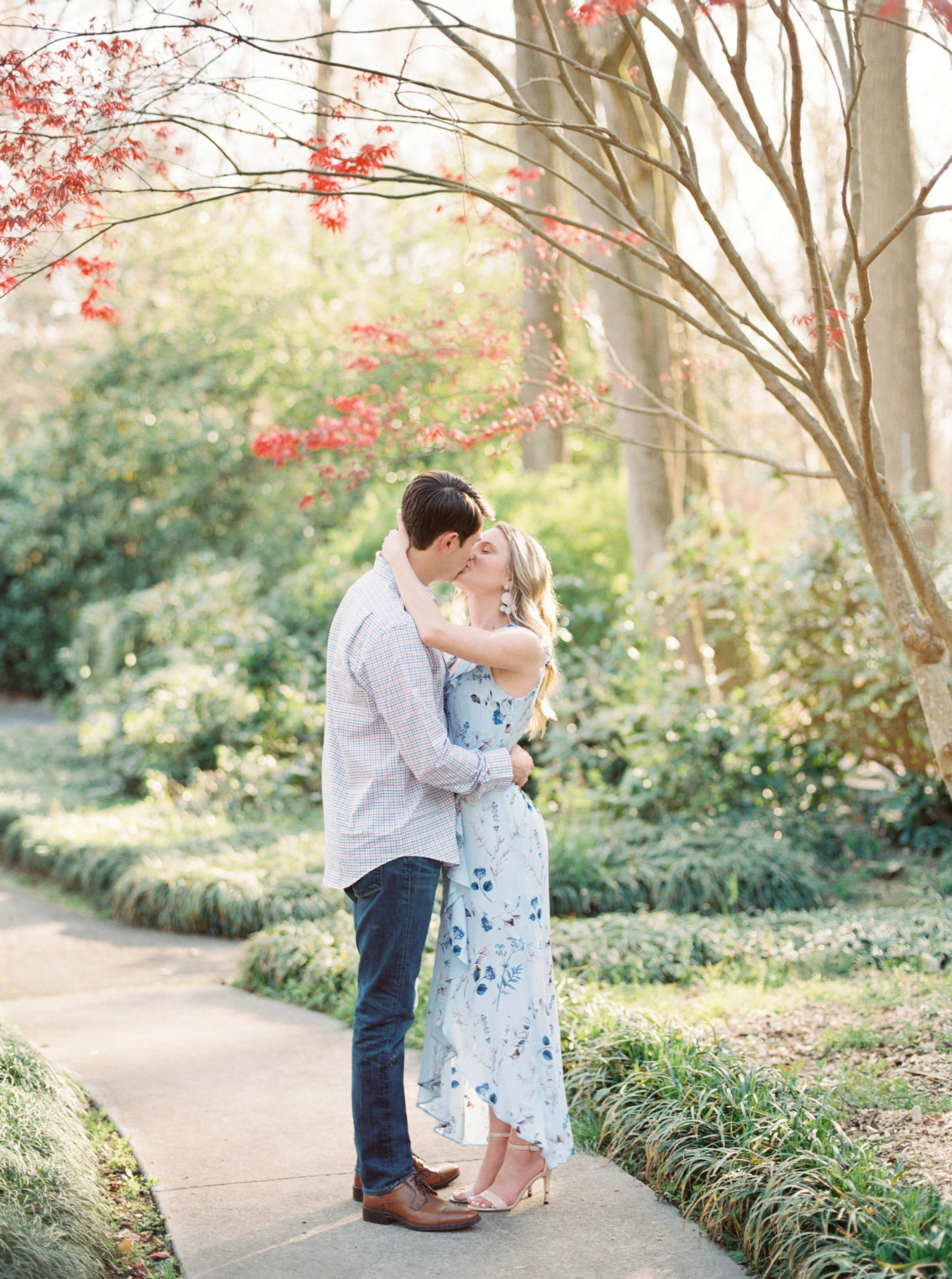 hannah forsberg atlanta wedding photographer cator woolford gardens engagement pictures14.JPG