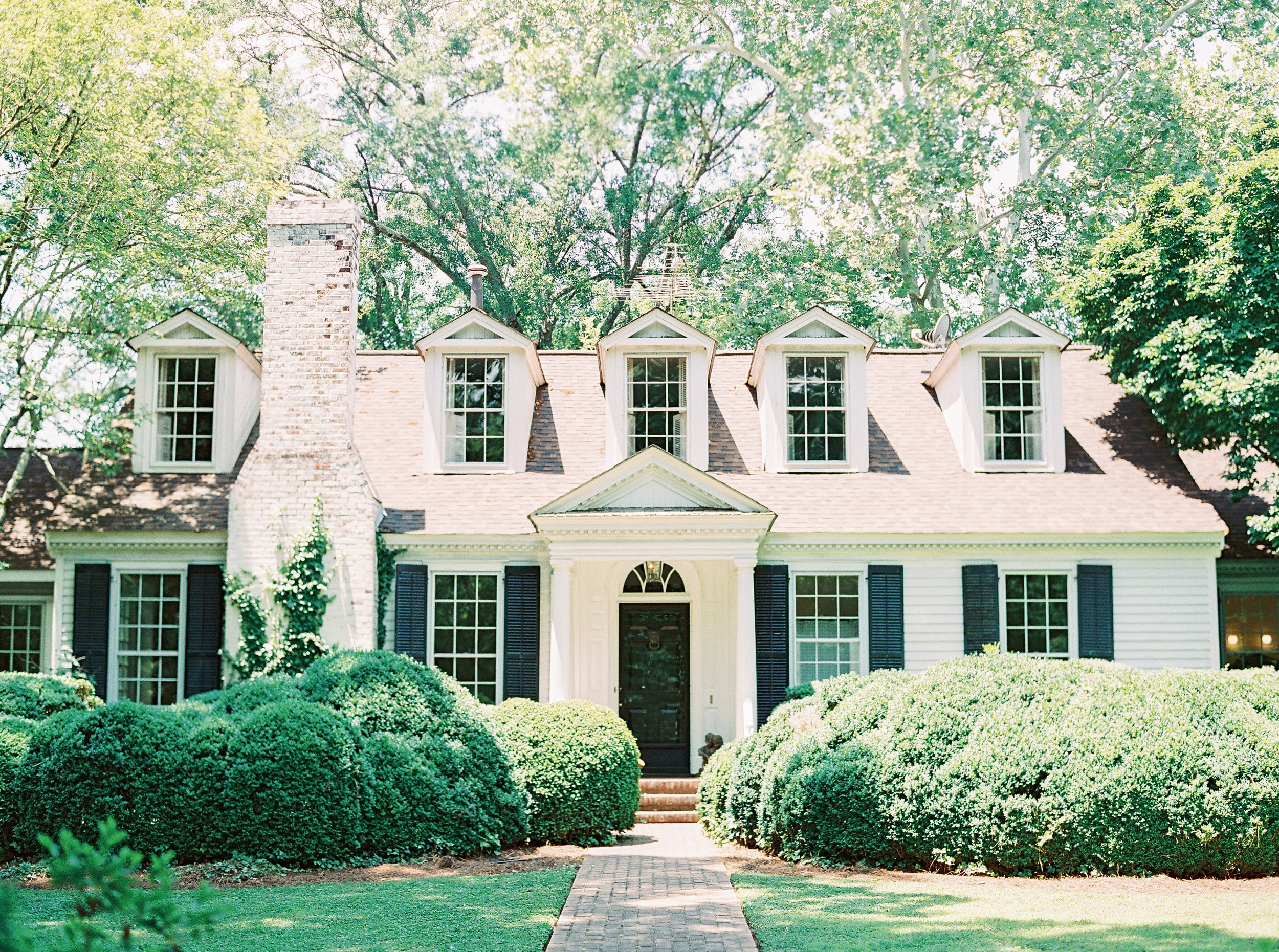 Meadowlark-1939-Atlanta-wedding-venue-fine-art-film-photographer-25.JPG