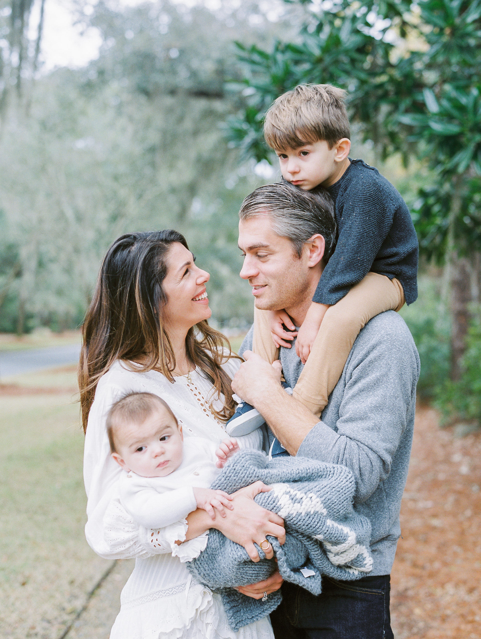 a.-Montage-palmetto-bluff-family-session-hannah-forsberg-atlanta-wedding-photographer115.JPG