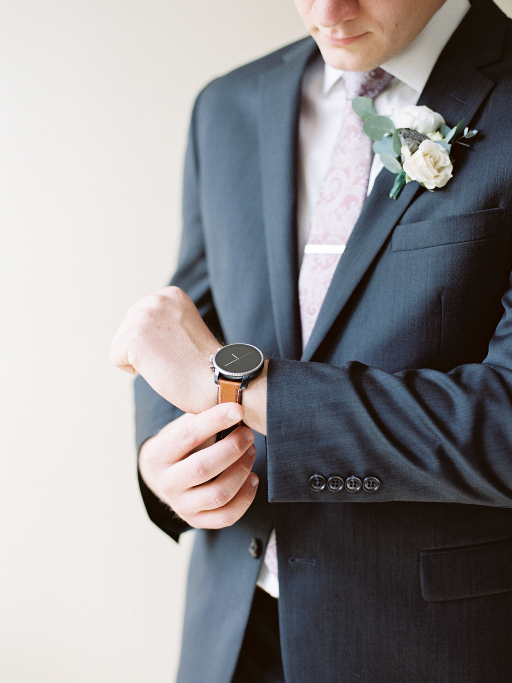 atlanta-film-wedding-photographer-roswell-ivy-hall-hannah-forsberg-19.jpg
