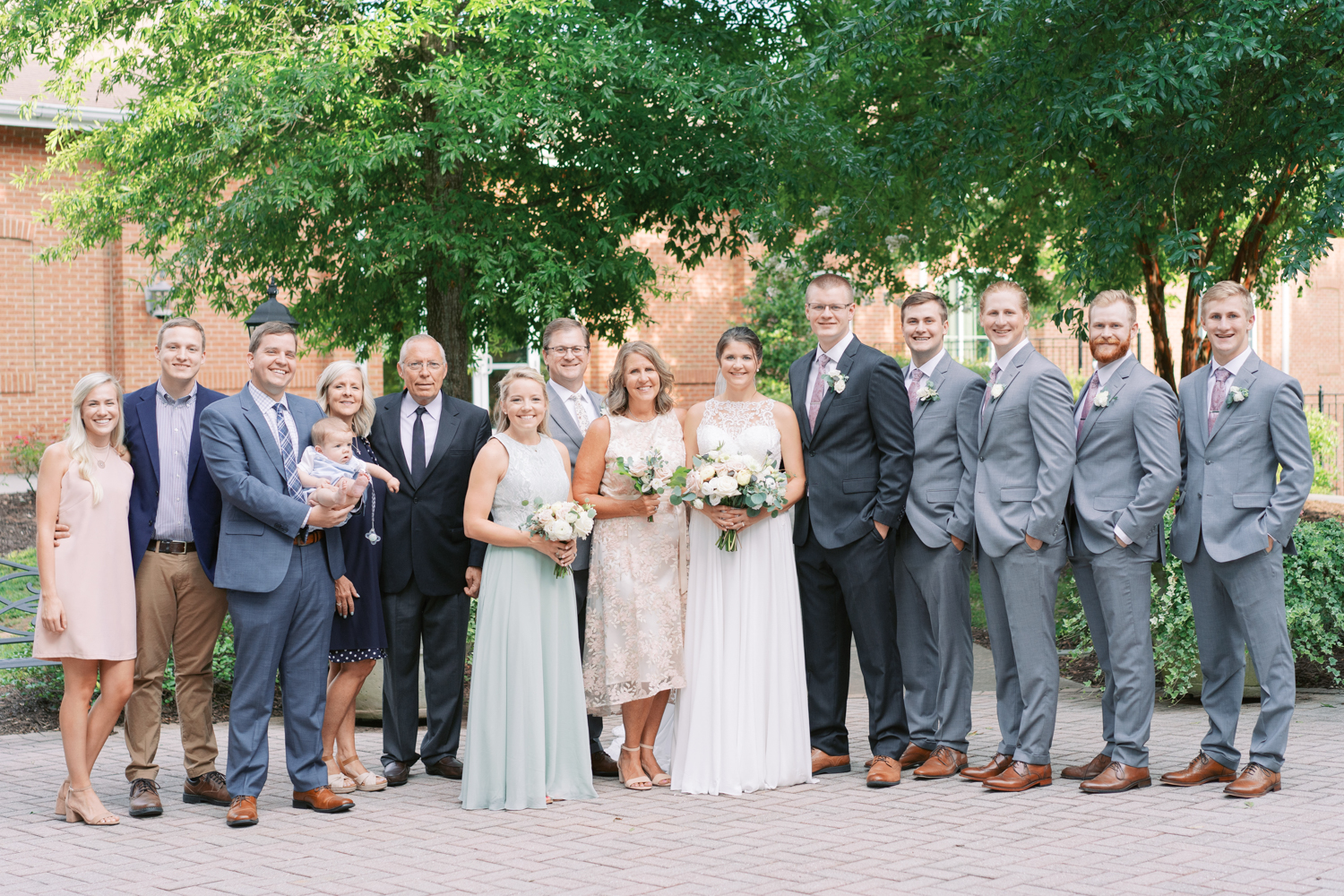 atlanta-film-wedding-photographer-roswell-ivy-hall-hannah-forsberg-47.jpg