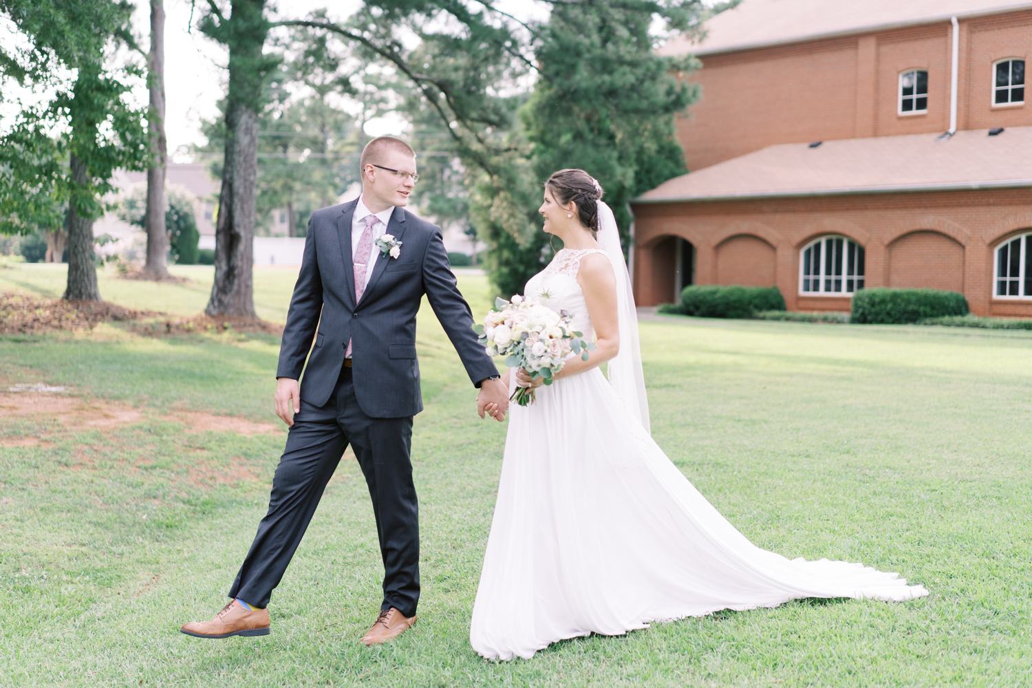 atlanta-film-wedding-photographer-roswell-ivy-hall-hannah-forsberg-68.jpg