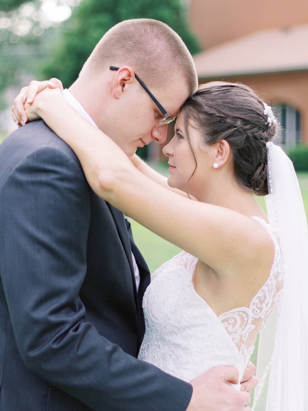 atlanta-film-wedding-photographer-roswell-ivy-hall-hannah-forsberg-72.jpg