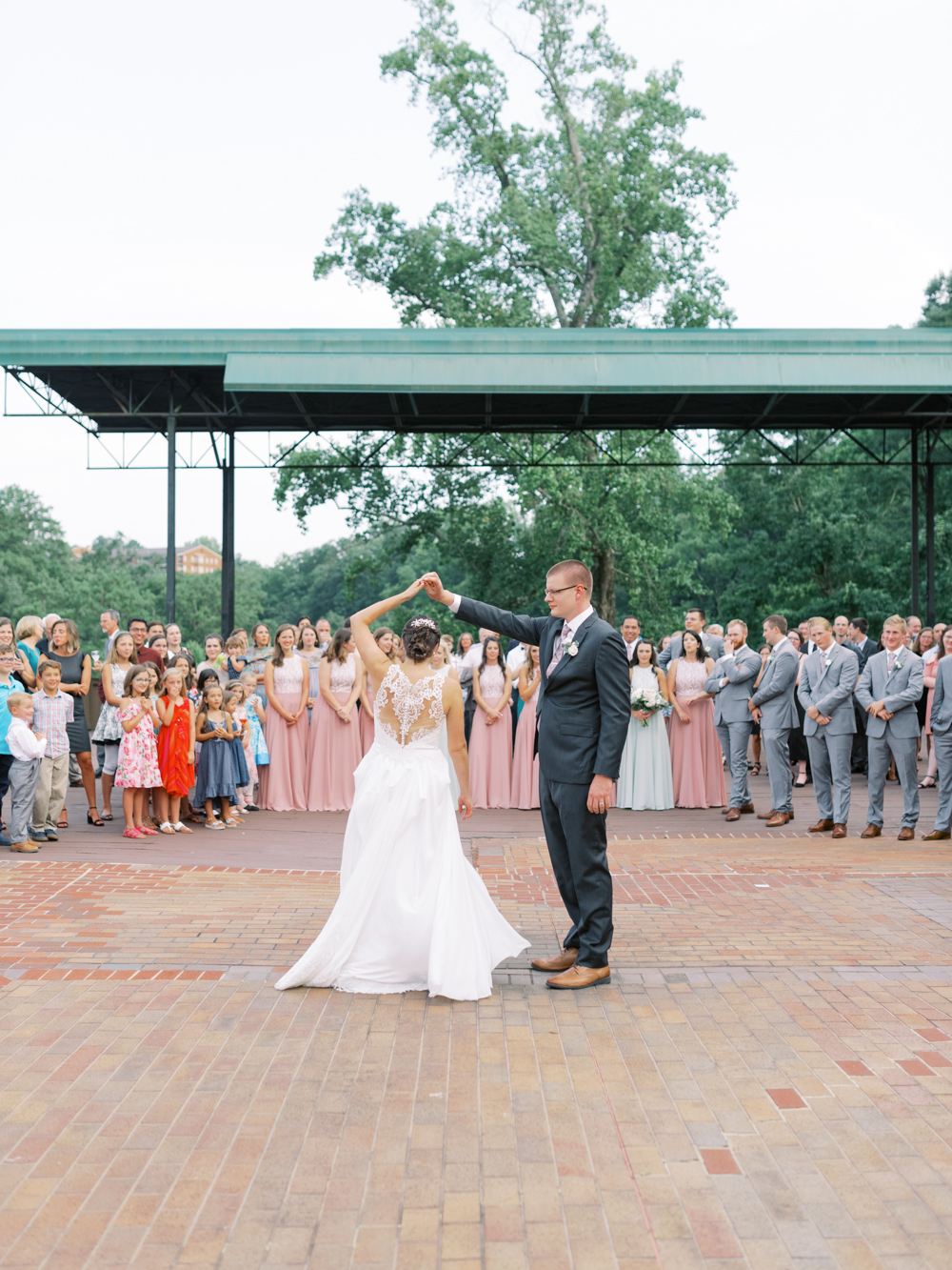 atlanta-film-wedding-photographer-roswell-ivy-hall-hannah-forsberg-80.jpg
