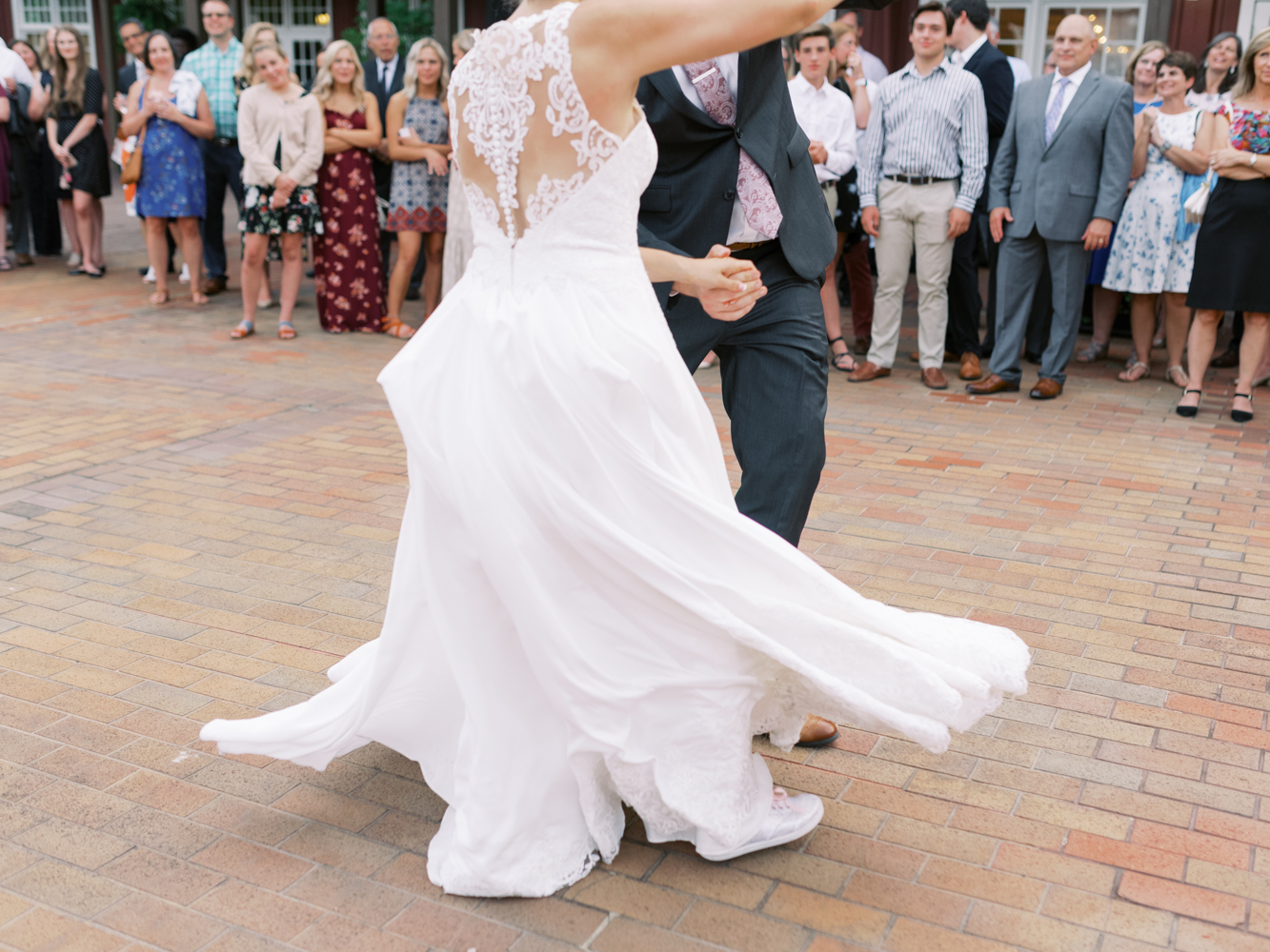 atlanta-film-wedding-photographer-roswell-ivy-hall-hannah-forsberg-82.jpg