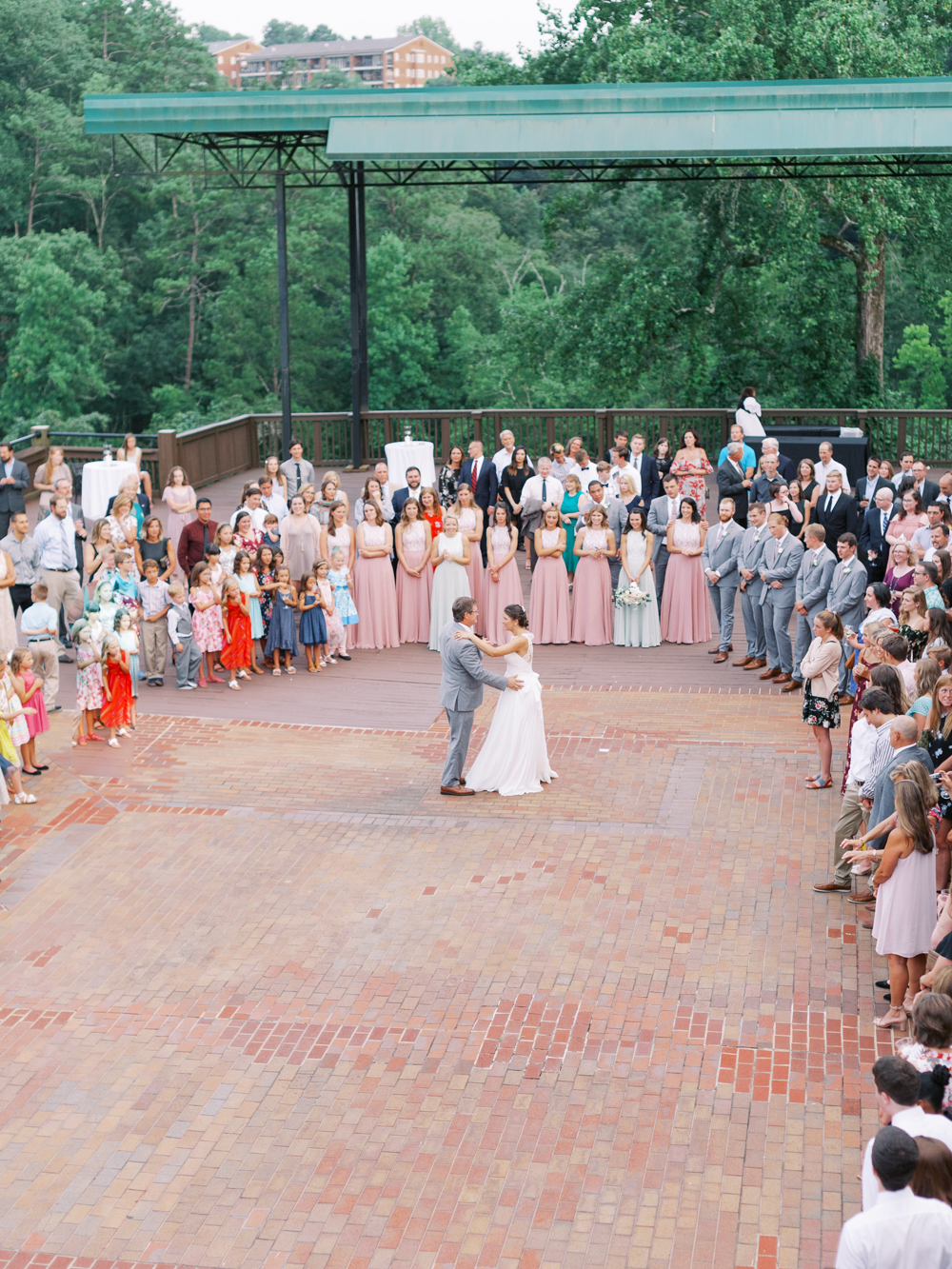 atlanta-film-wedding-photographer-roswell-ivy-hall-hannah-forsberg-83.jpg