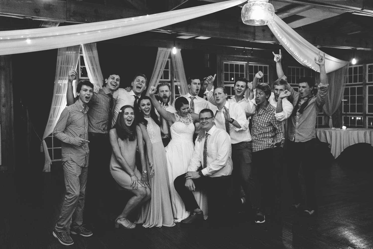 atlanta-film-wedding-photographer-roswell-ivy-hall-hannah-forsberg-97.jpg