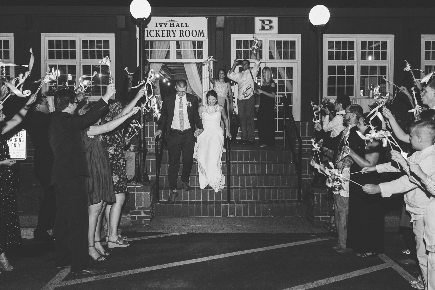 atlanta-film-wedding-photographer-roswell-ivy-hall-hannah-forsberg-98.jpg