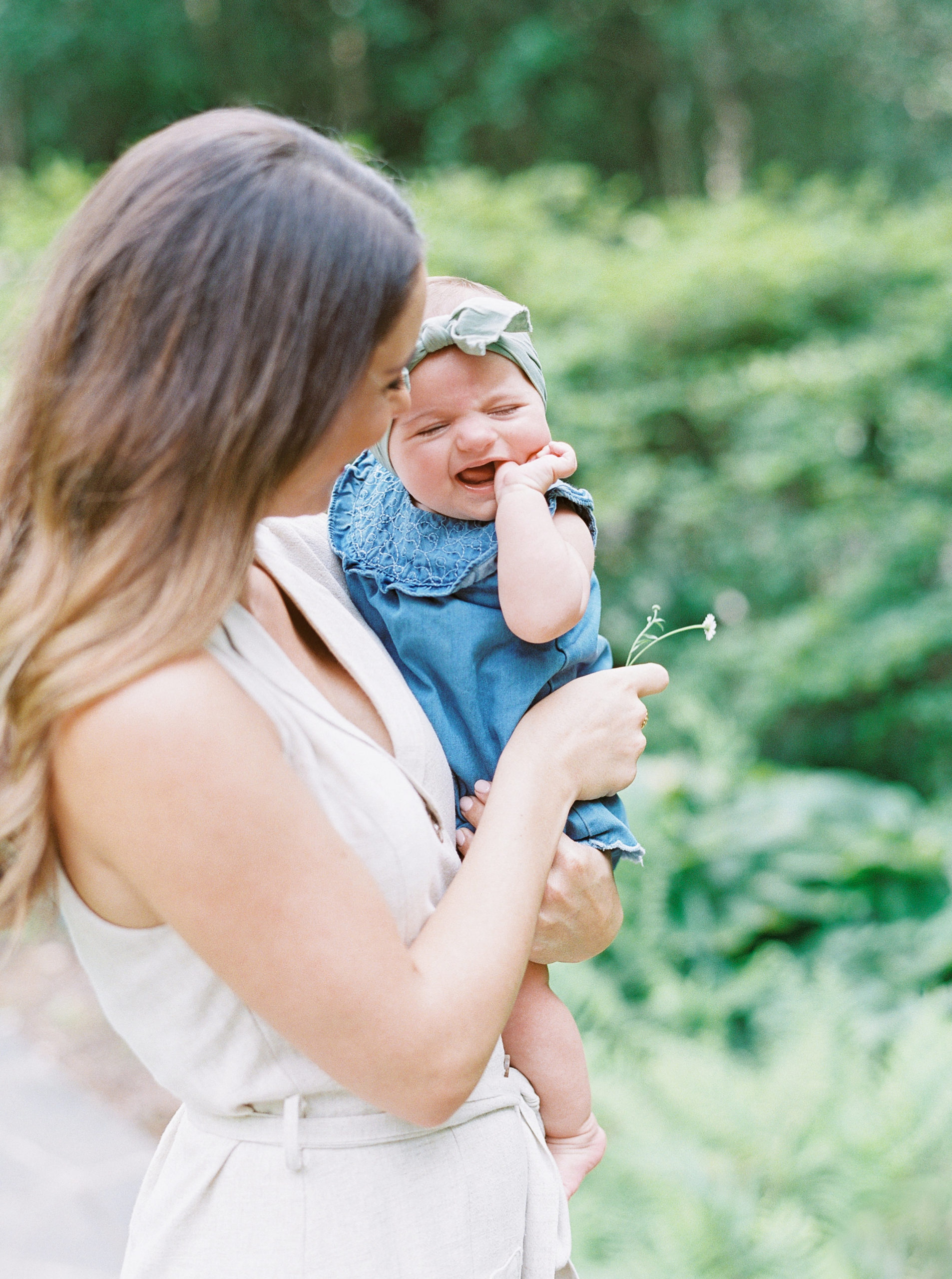 Cator-woolford-gardens-family-photos-atlanta-film-wedding-photographer-4.jpg