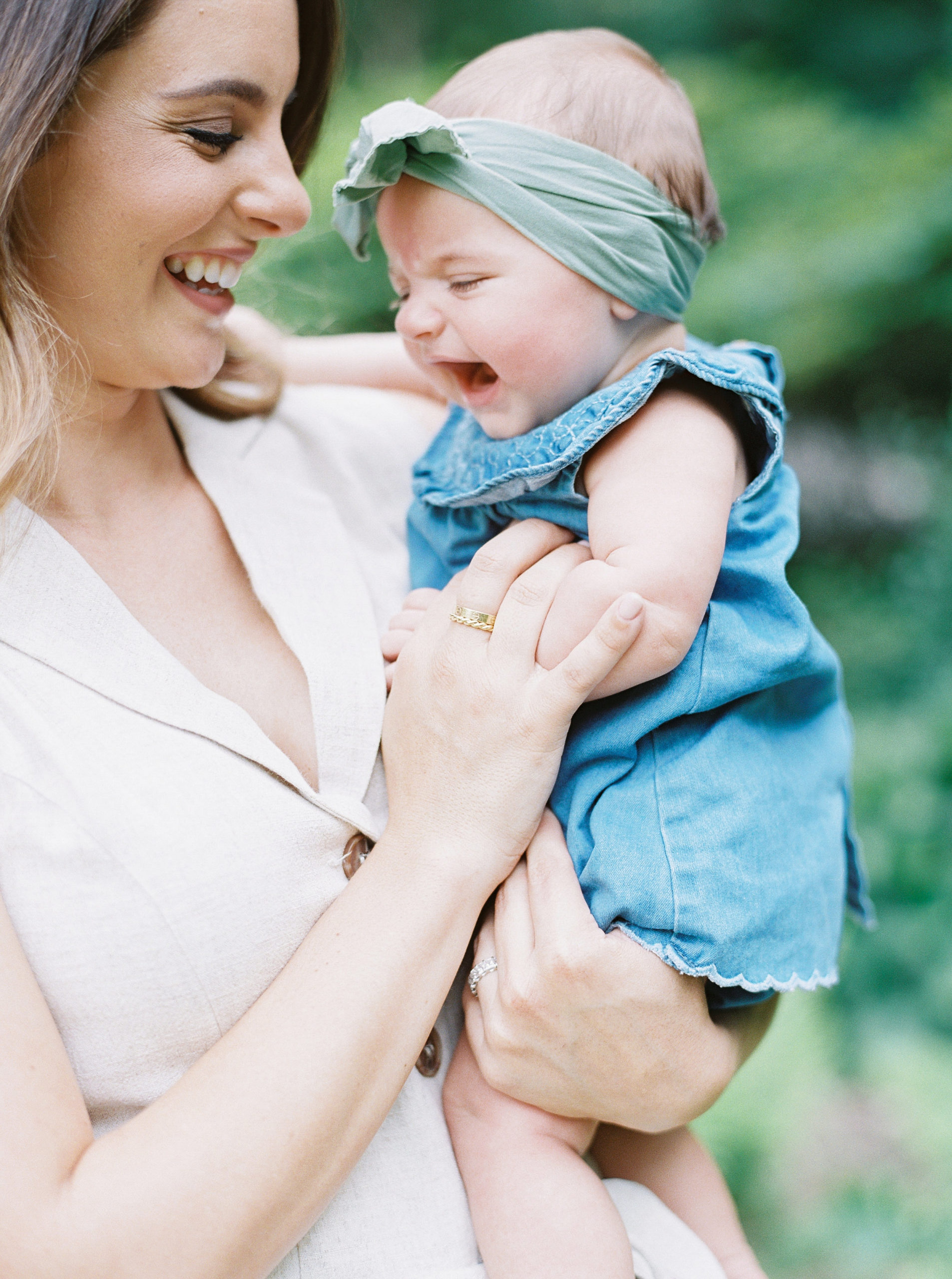 Cator-woolford-gardens-family-photos-atlanta-film-wedding-photographer-5.jpg