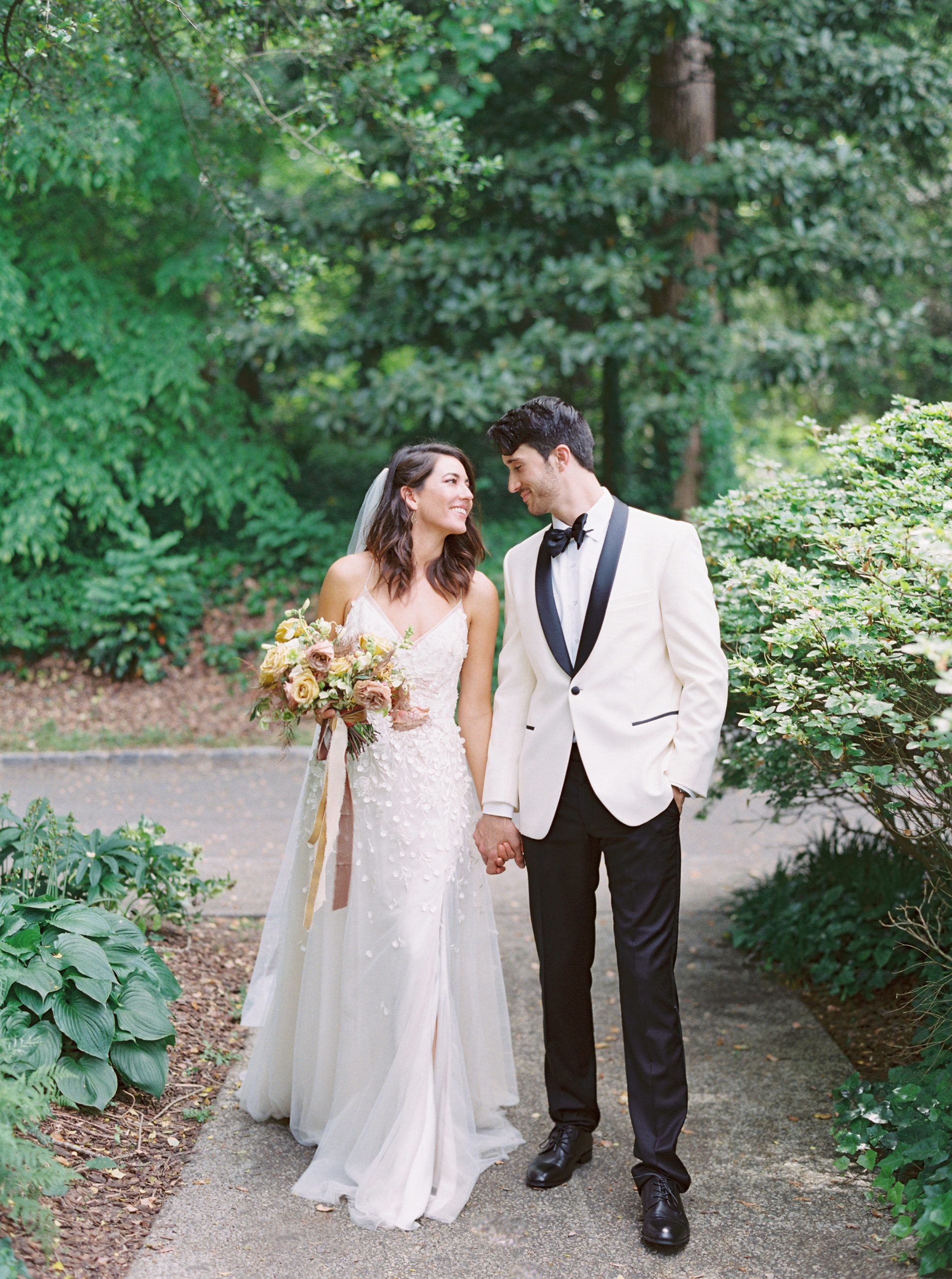 Cator-woolford-gardens-wedding-photos-atlanta-film-wedding-photographer--4.jpg