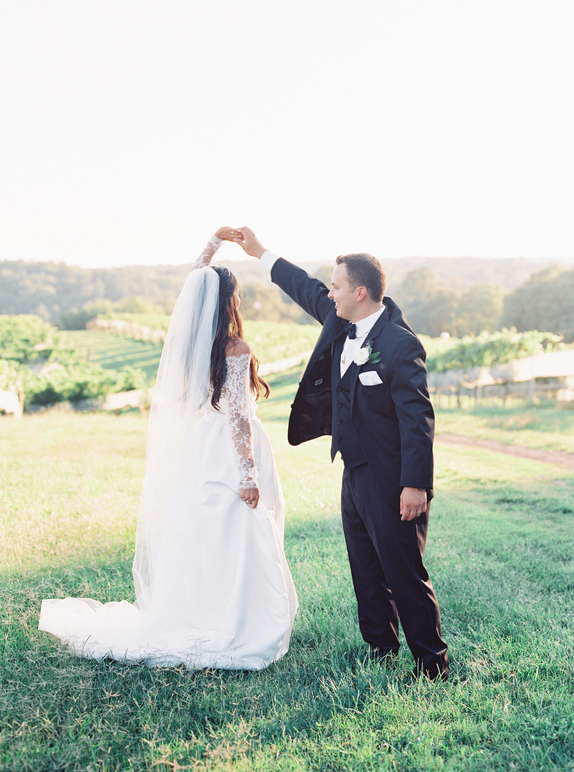 montaluce-winery-wedding-photography-dahlonega-hannah-forsberg-atlanta-film-wedding-photographer24.JPG