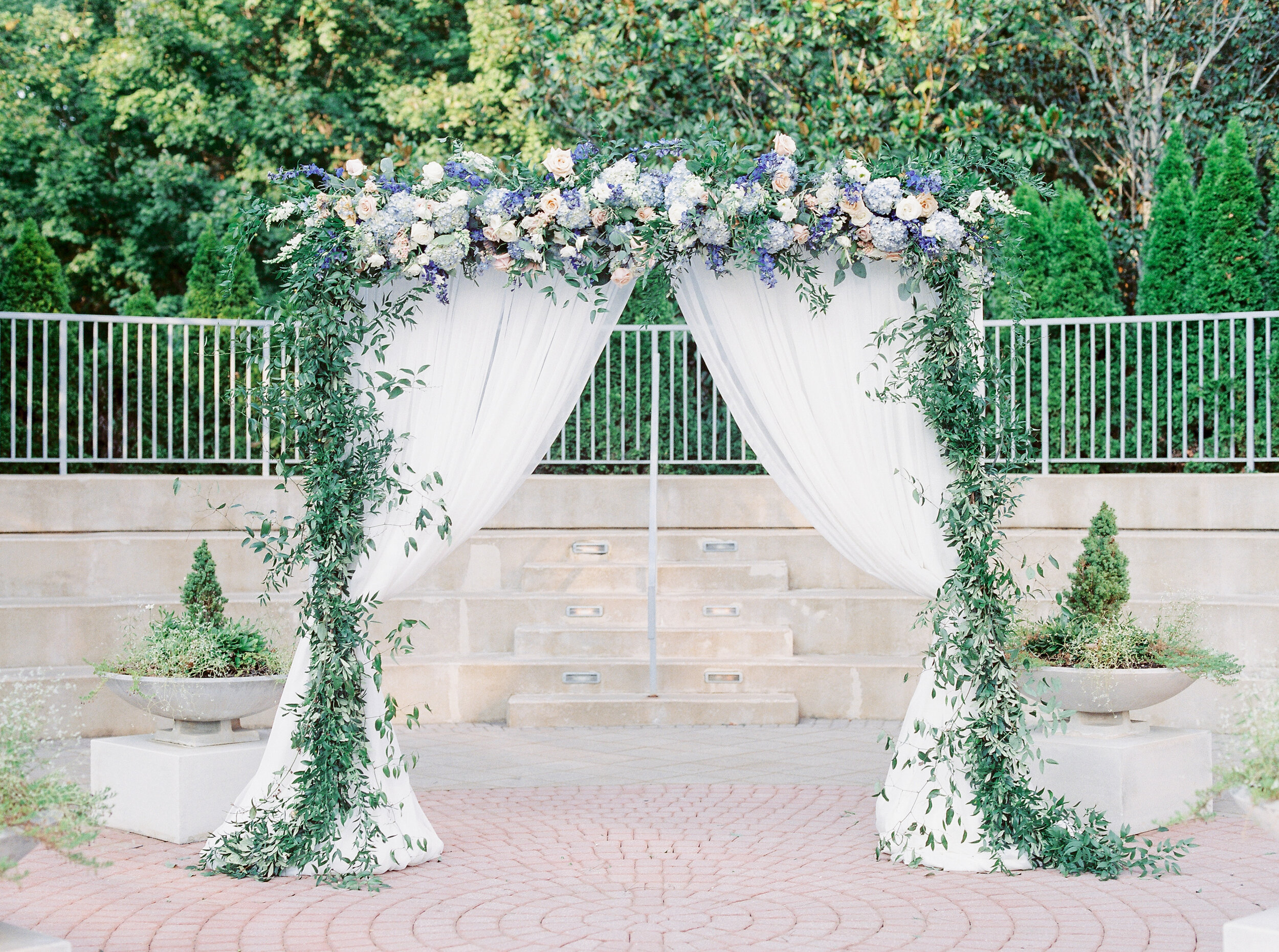 fernbank-museum-natural-history-wedding-fine-art-film-photographer-atlanta-hannah-forsberg-61.jpg