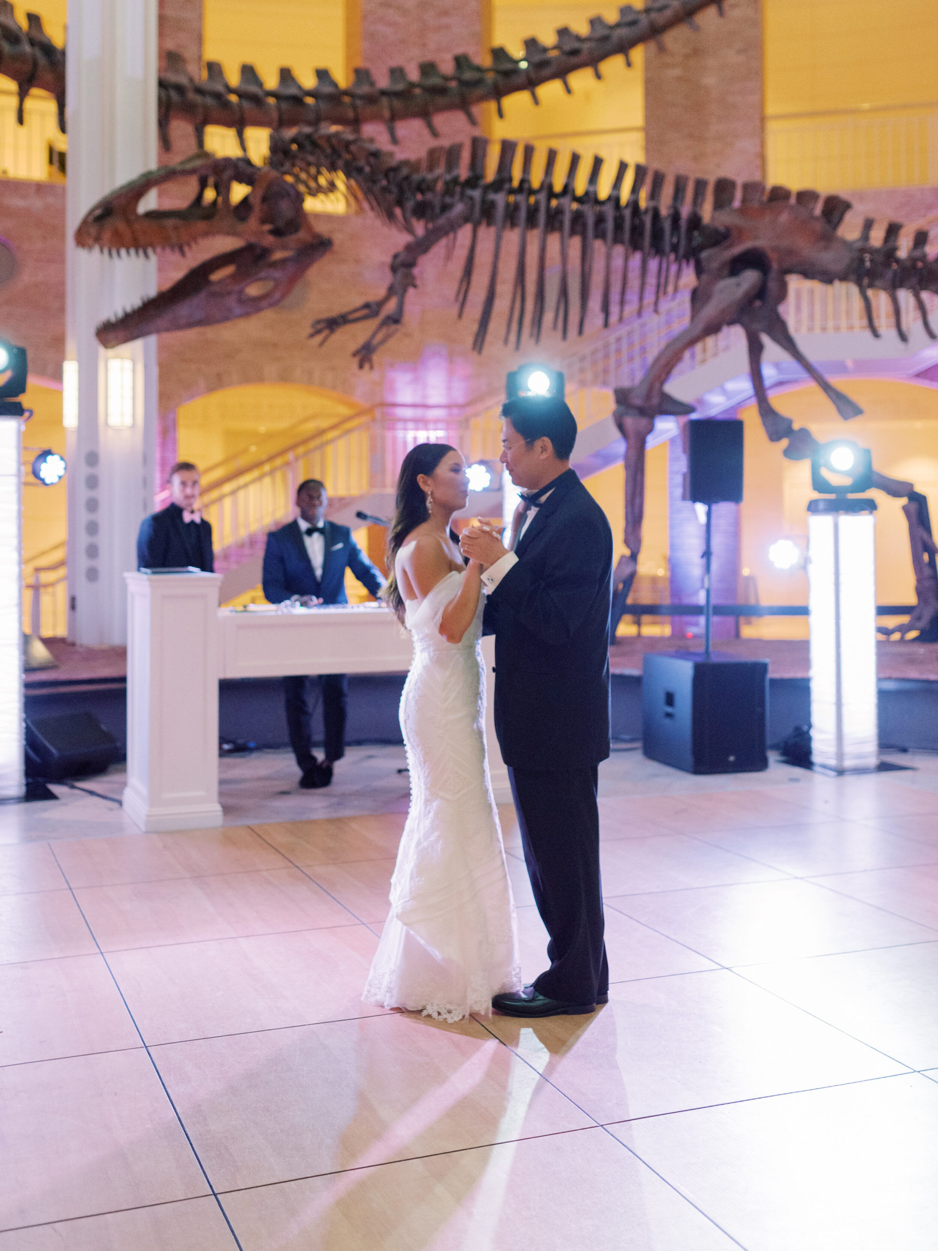 fernbank-museum-natural-history-wedding-fine-art-film-photographer-atlanta-hannah-forsberg-62.jpg