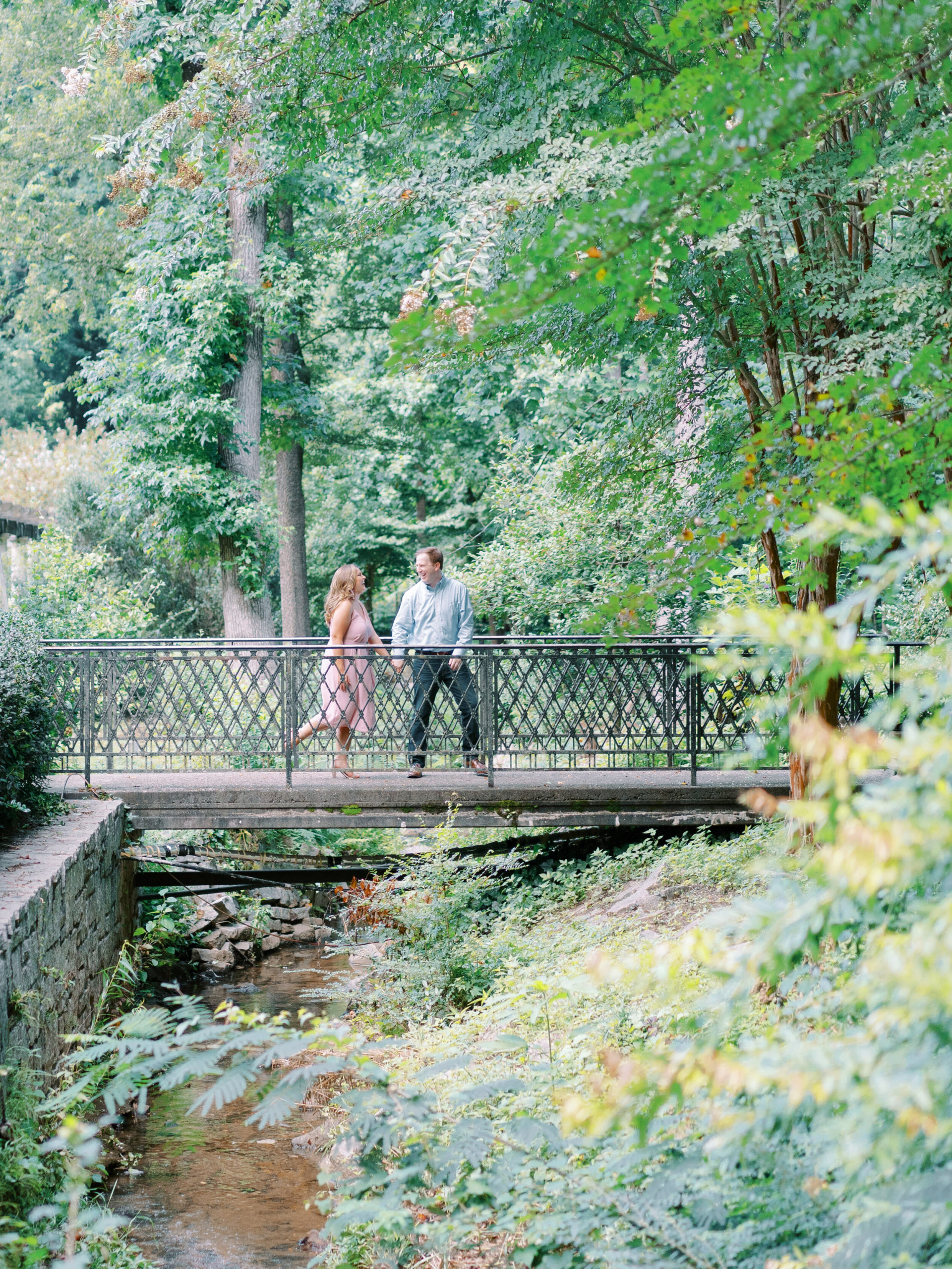 fine-art-film-atlanta-photographer-cator-woolford-gardens-engagement-hannah-forsberg-1.jpg