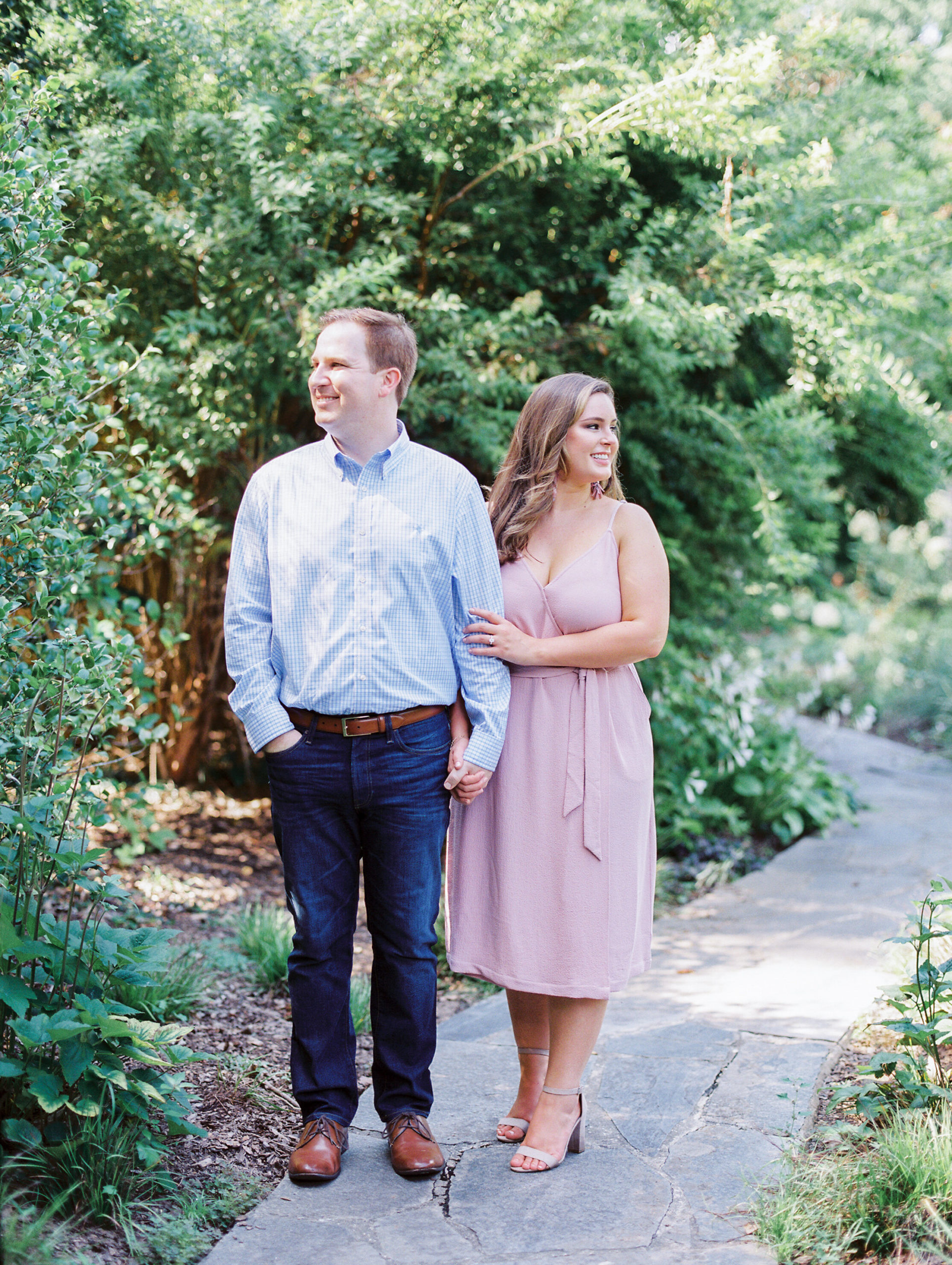 fine-art-film-atlanta-photographer-cator-woolford-gardens-engagement-hannah-forsberg-5.jpg