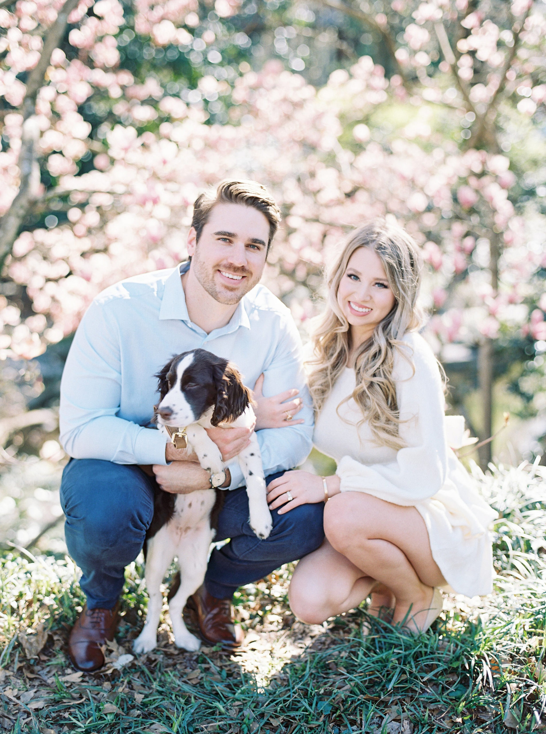 buckhead-atlanta-family-session-with-puppy-fine-art-film-photographer-atlanta-hannah-forsberg (5).jpg