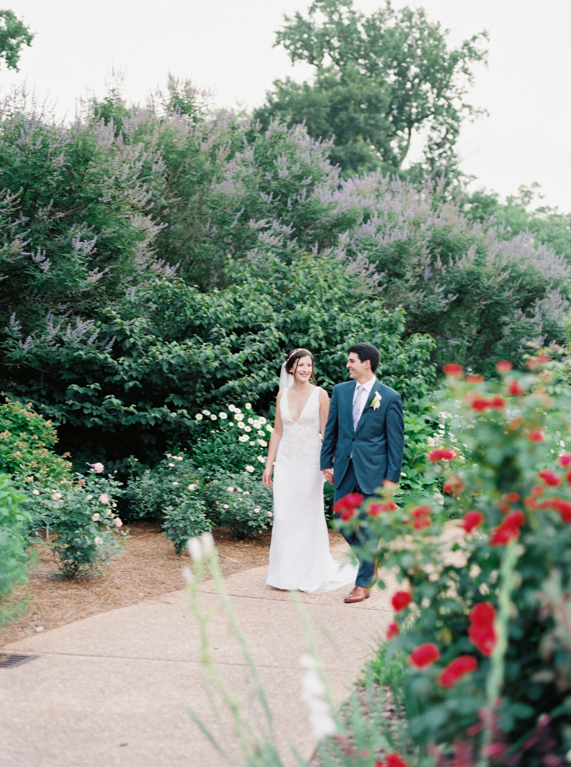atlanta-botanical-gardens-elopement-wedding-fine-art-film (12).jpg