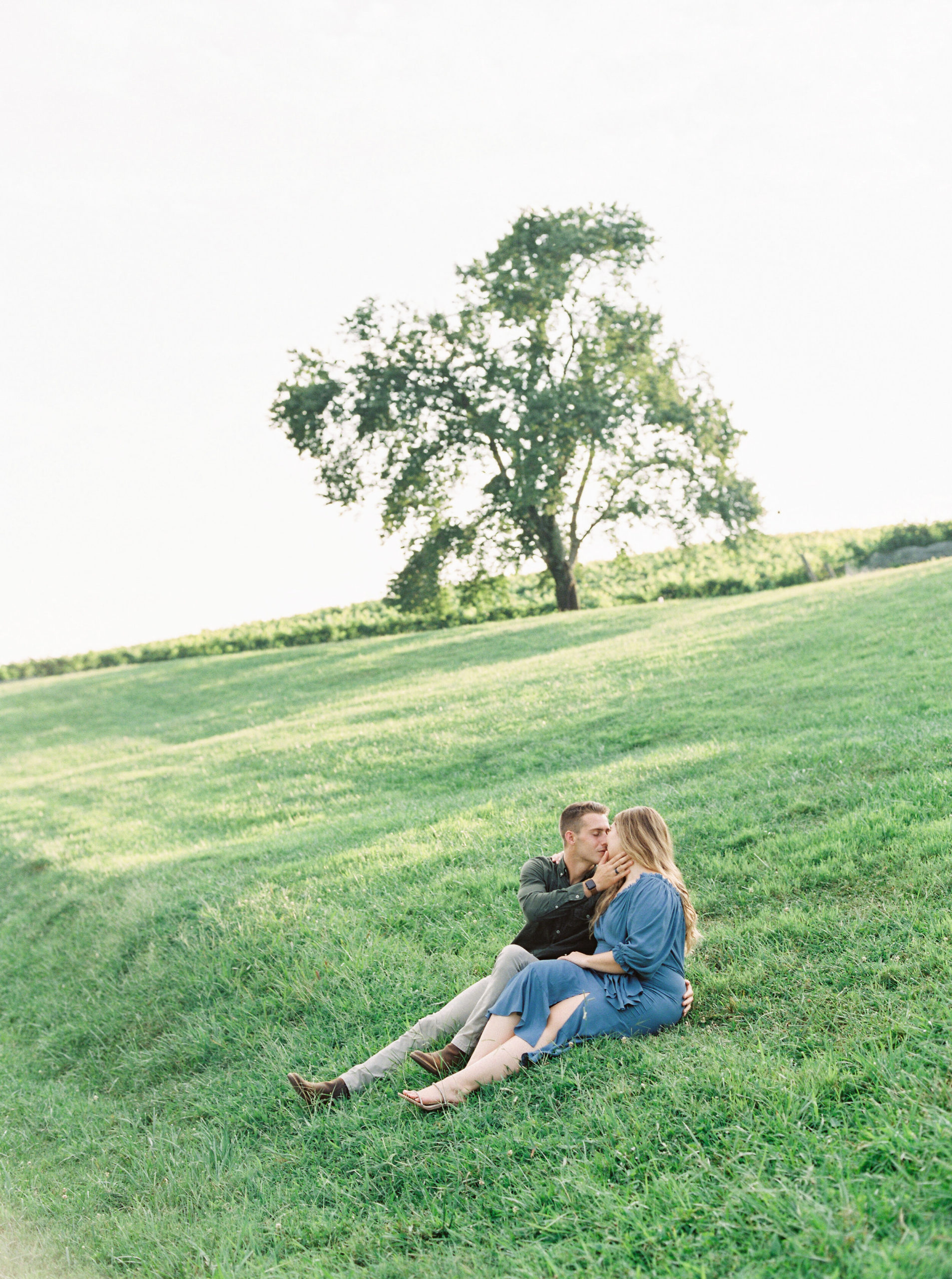 montaluce-winery-engagement-session-fine-art-film-dahlonega-atlanta-georgia-october-2020 (14).jpg