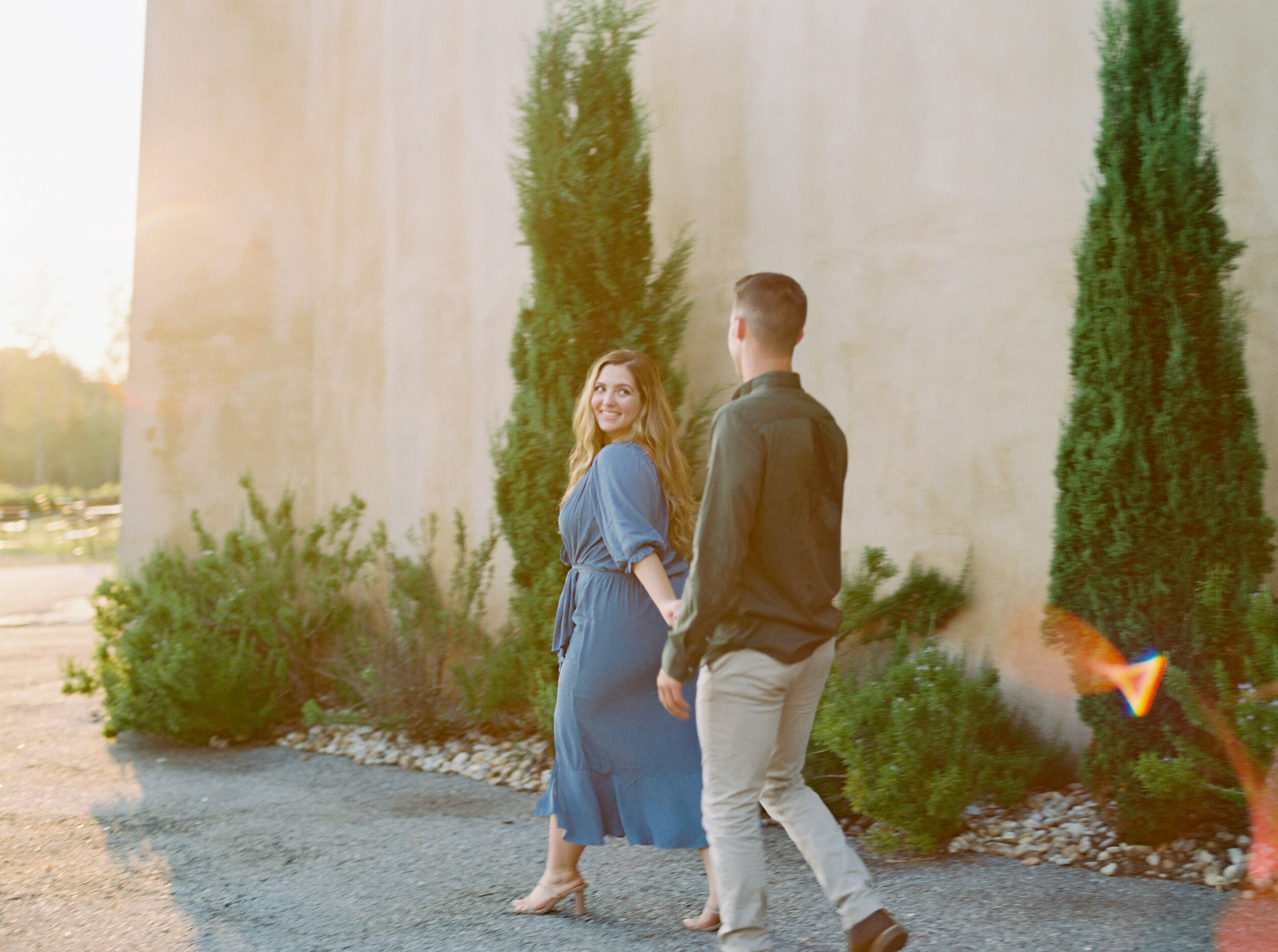 montaluce-winery-engagement-session-fine-art-film-dahlonega-atlanta-georgia-october-2020 (20).jpg