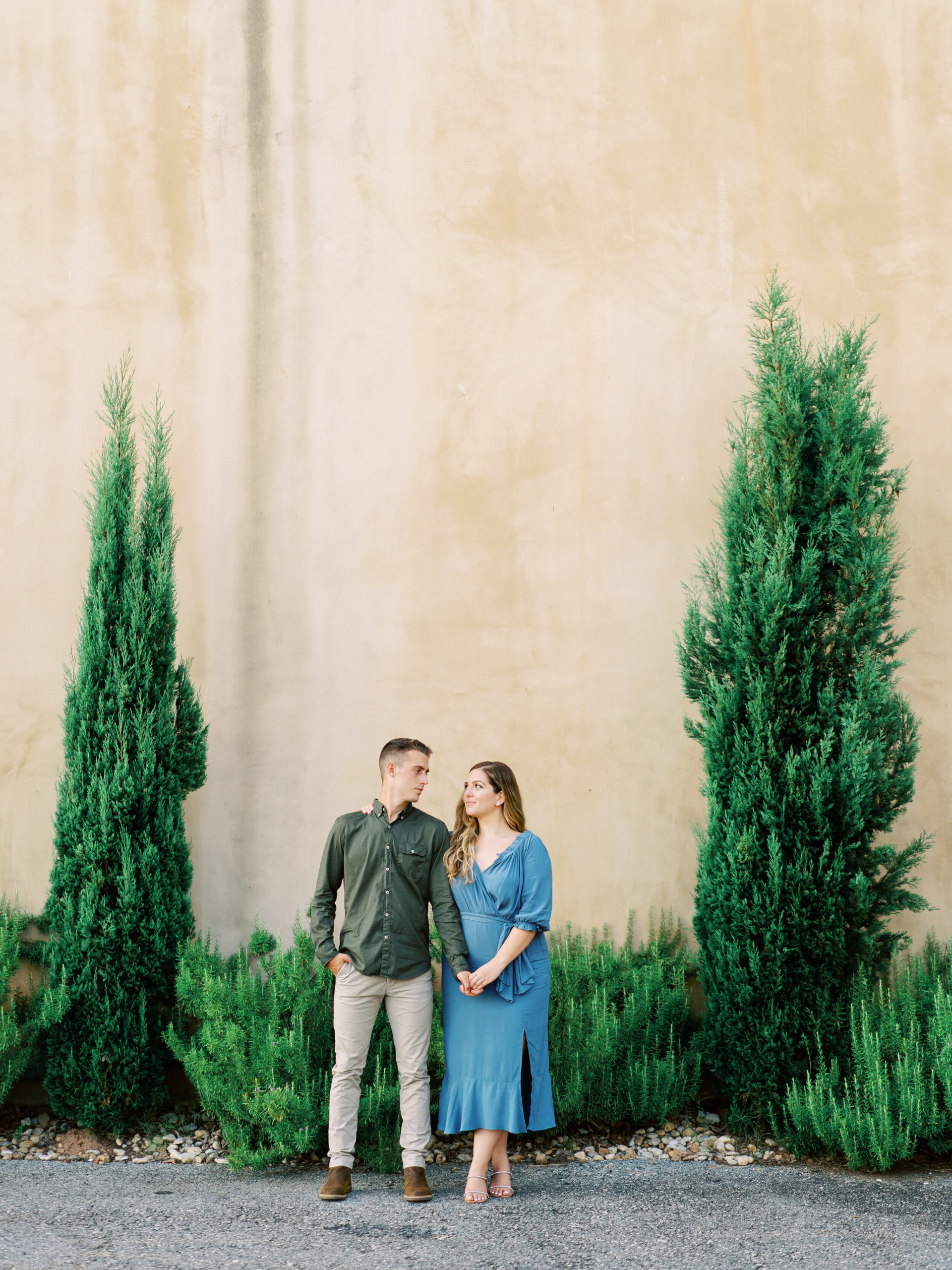 montaluce-winery-engagement-session-fine-art-film-dahlonega-atlanta-georgia-october-2020 (21).jpg