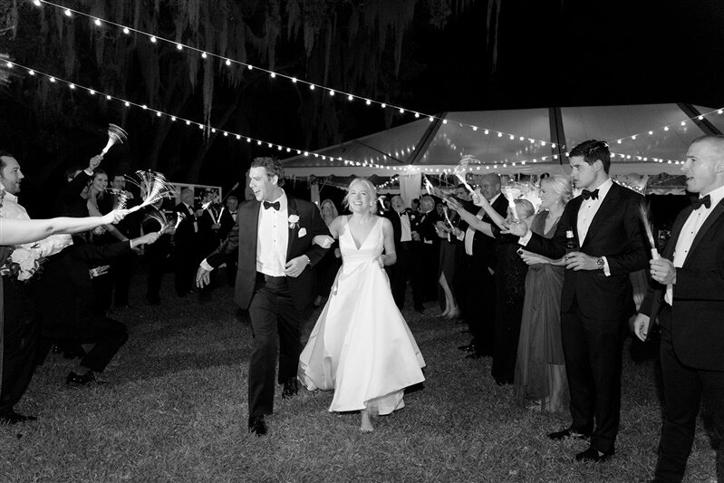 Beaulieu Estate Savannah Georgia Wedding photographed by destination photographer Hannah Forsberg on FIlm 039.JPG