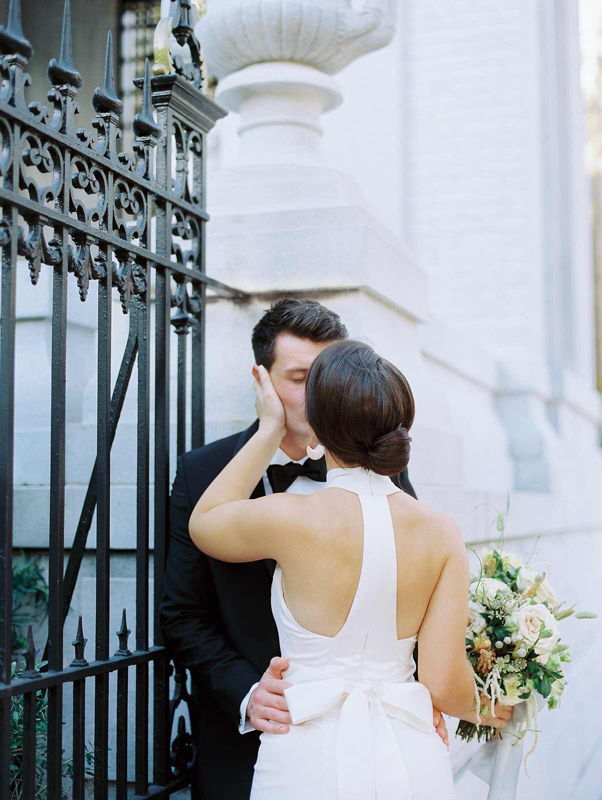 Armstrong House & Forsyth Park Savannah, GA Elopement and Wedding Photos - By Hannah Forsberg | www.hannahforsberg.co | Destination & Wedding photographer-0010.JPG