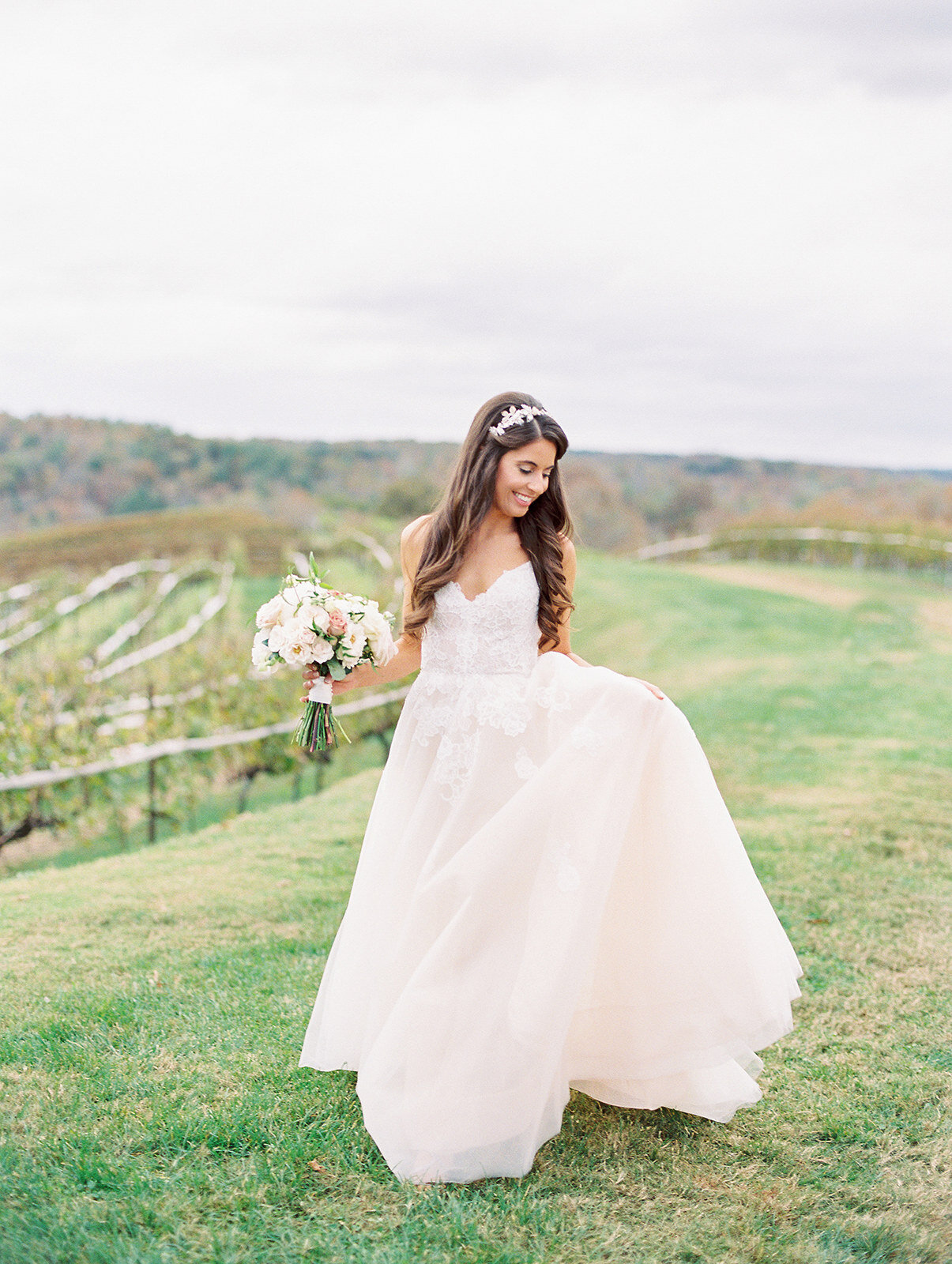 montaluce-winery-wedding-dahlonega-fine-art-film-hannah-forsberg-atlanta-photographer-13.jpg